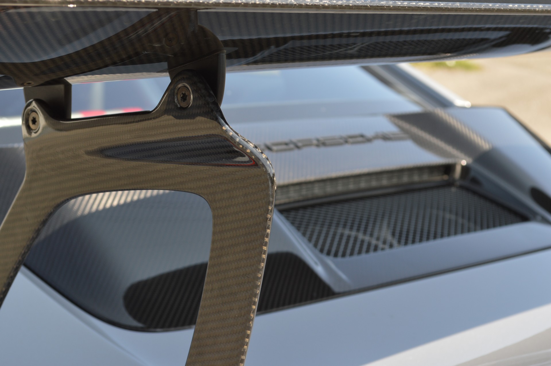 PORSCHE 911 GT2 RS PDK-image-22