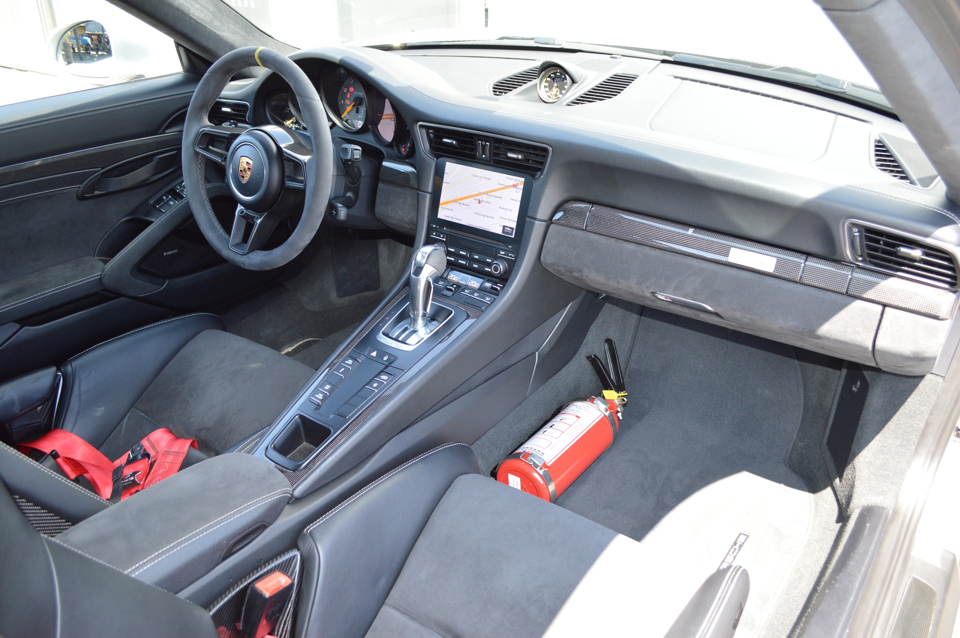 PORSCHE 911 GT2 RS PDK-image-14