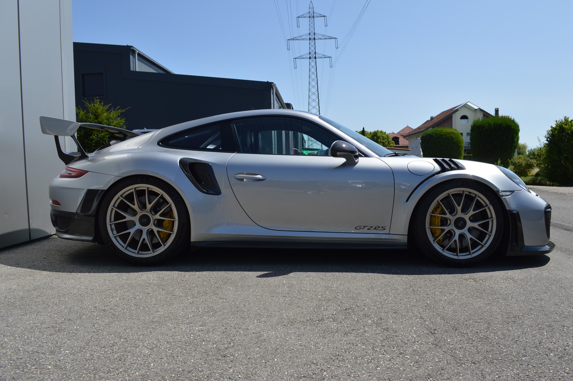 PORSCHE 911 GT2 RS PDK-showroom-element-3