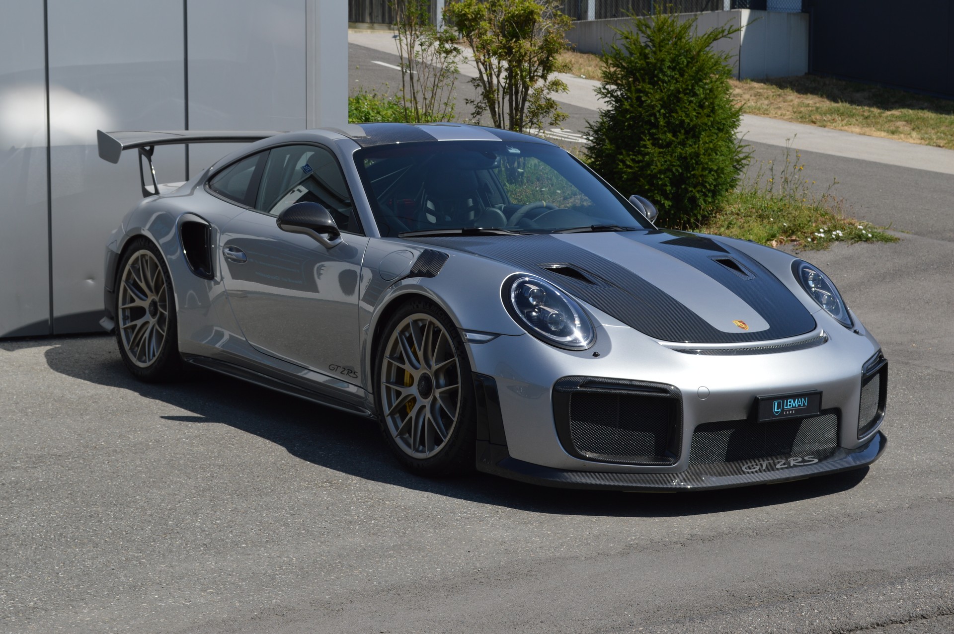 PORSCHE 911 GT2 RS PDK-showroom-element-2