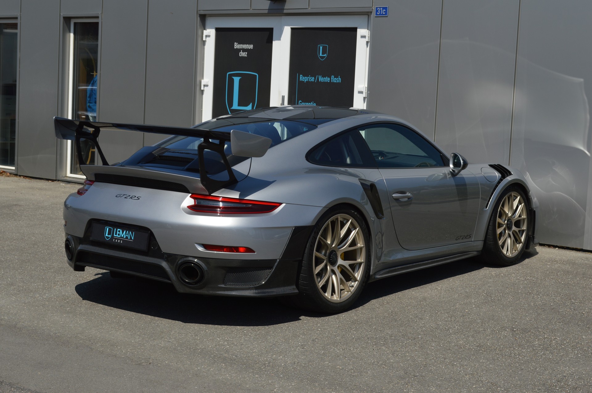 PORSCHE 911 GT2 RS PDK-image-4