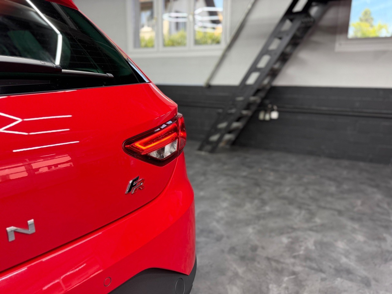 SEAT Leon 1.4 TSI FR Line DSG | Schiebedach | Tempomat | CarPlay-image-4