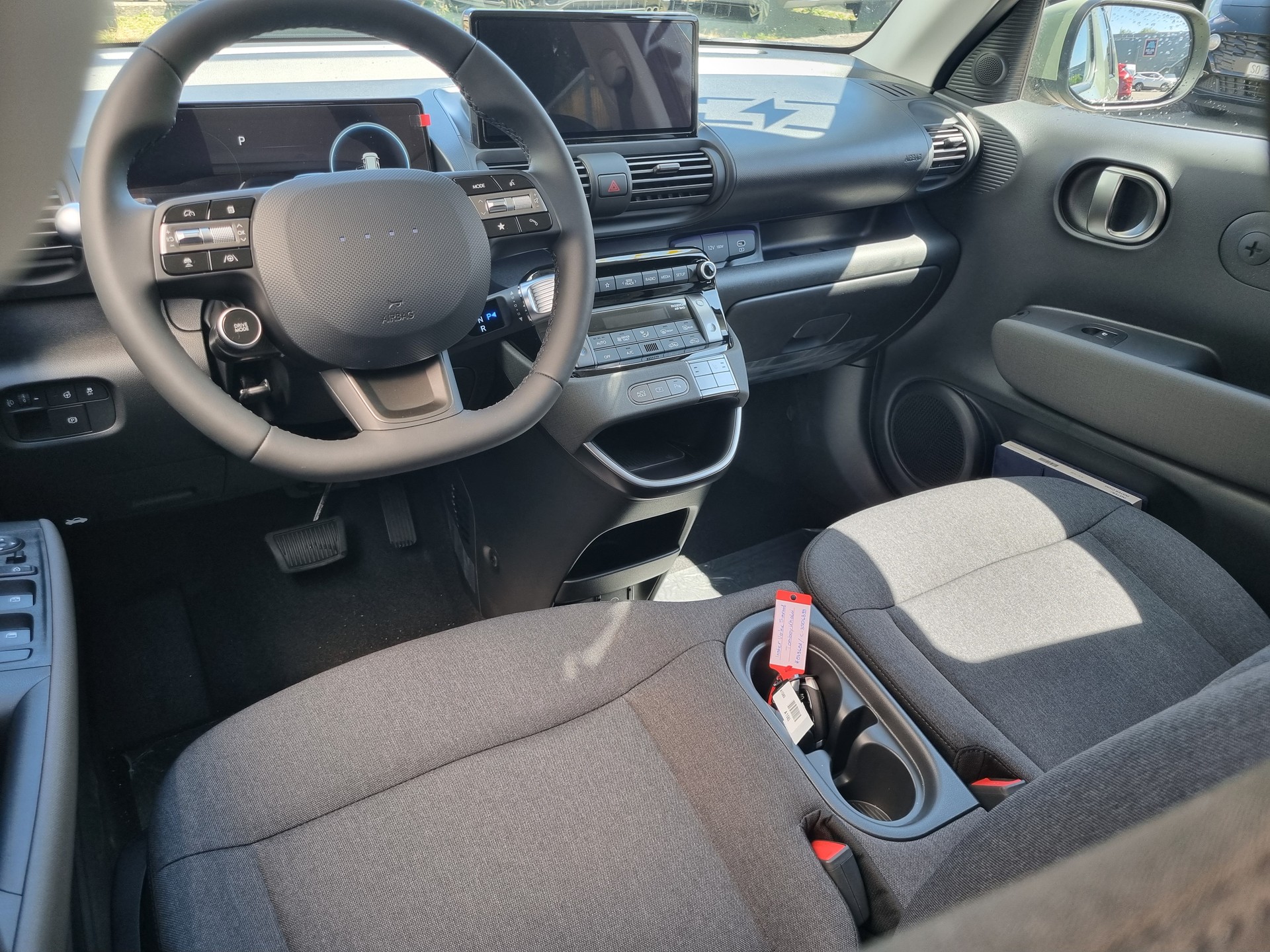 HYUNDAI Inster 49kWh Vertex-image-9