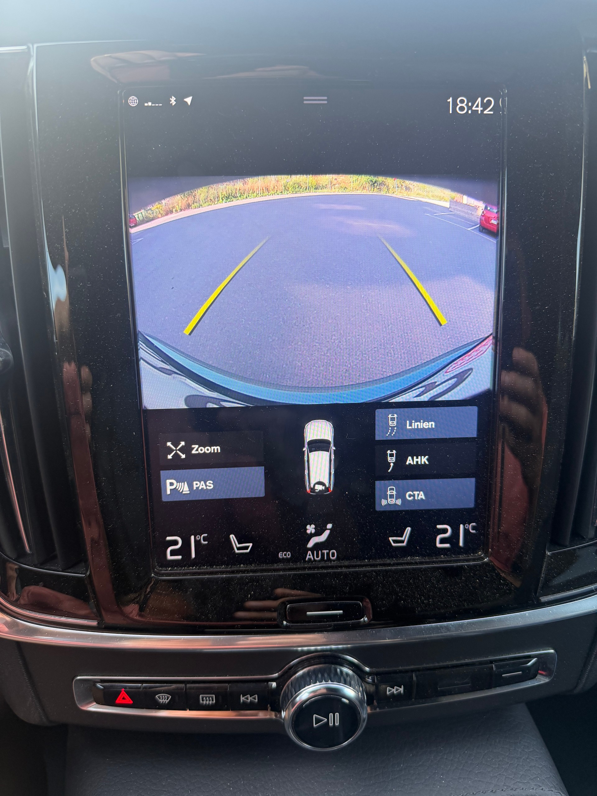 VOLVO 2.0 D5 AWD-image-9