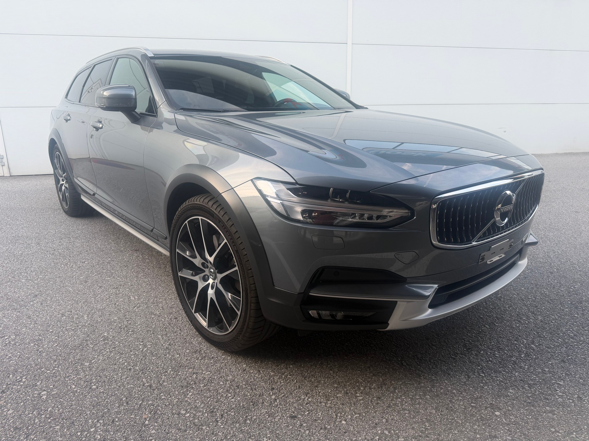 VOLVO 2.0 D5 AWD