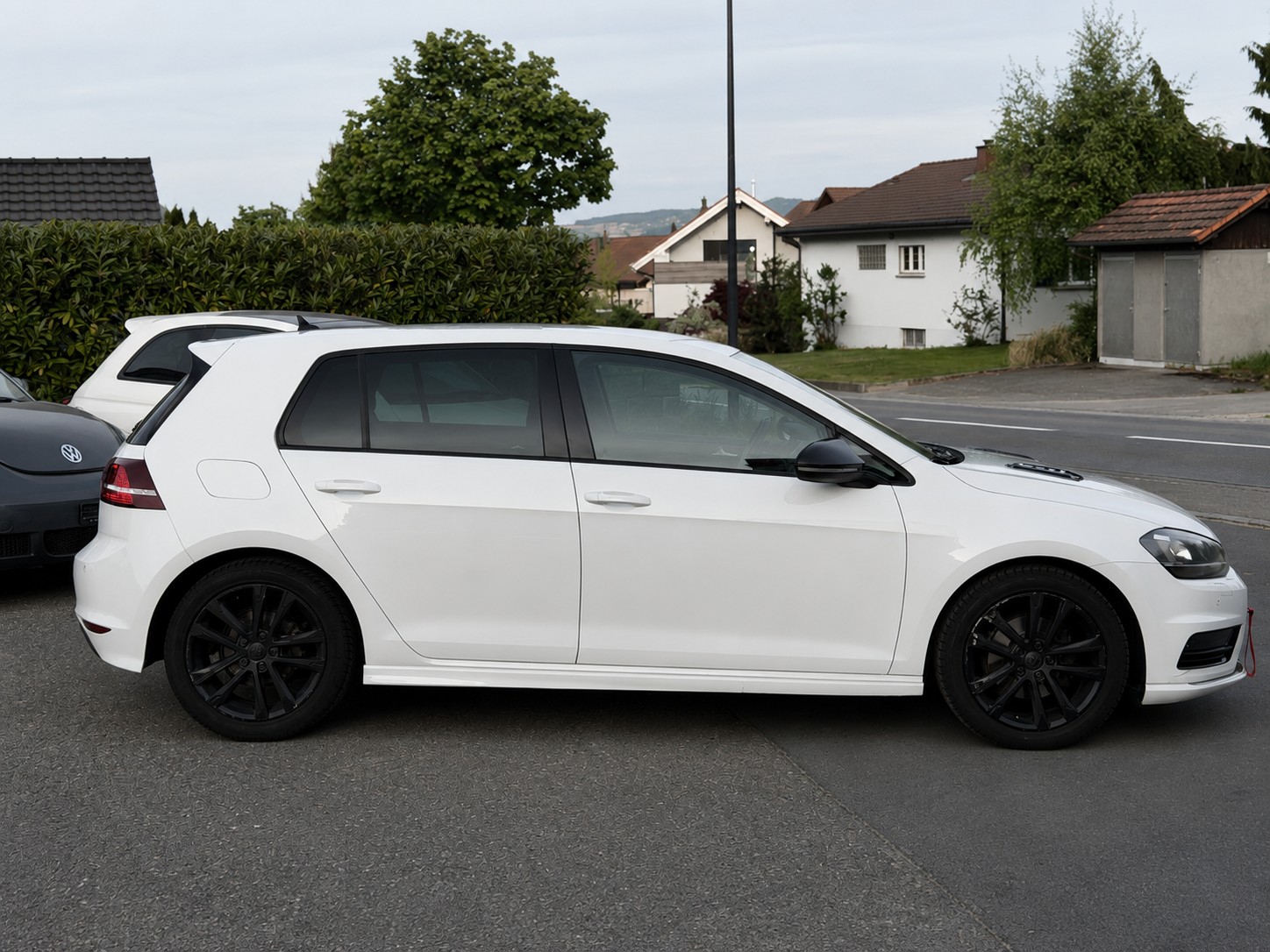 VW Golf 1.4 TSI R-Line Design DSG-image-1