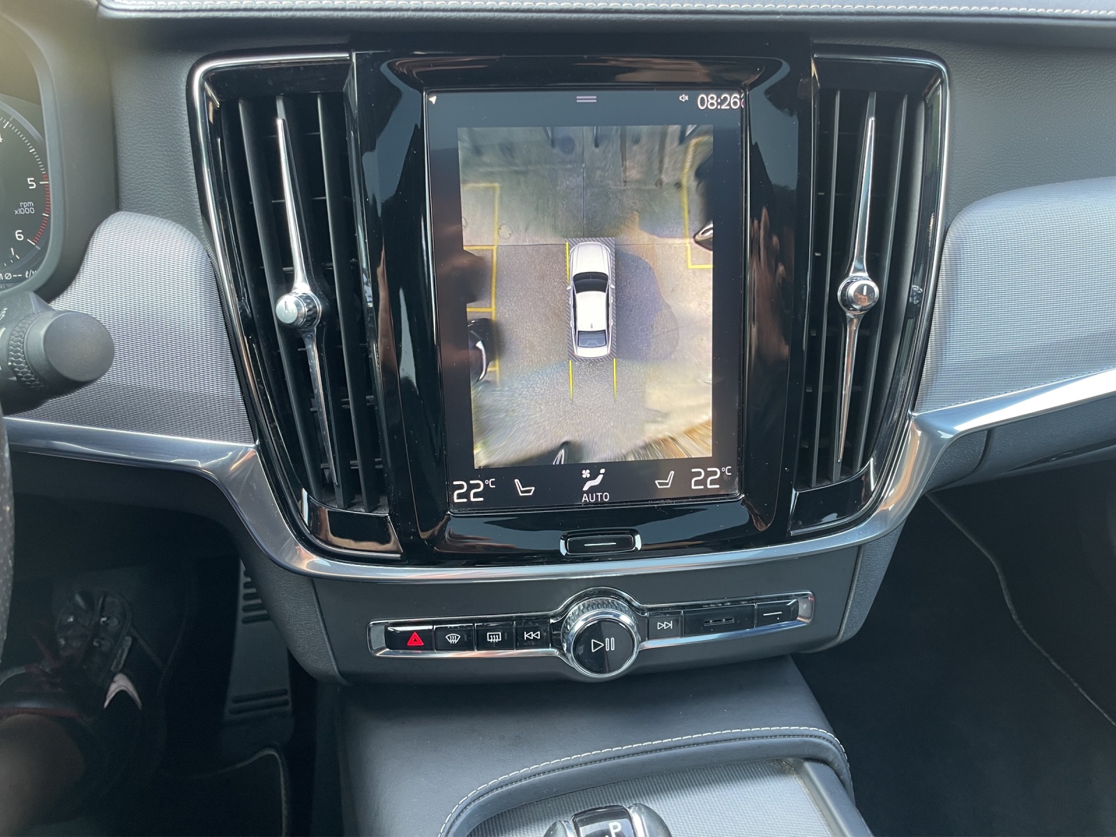 VOLVO S90 2.0 D5 R-Design AWD-image-12