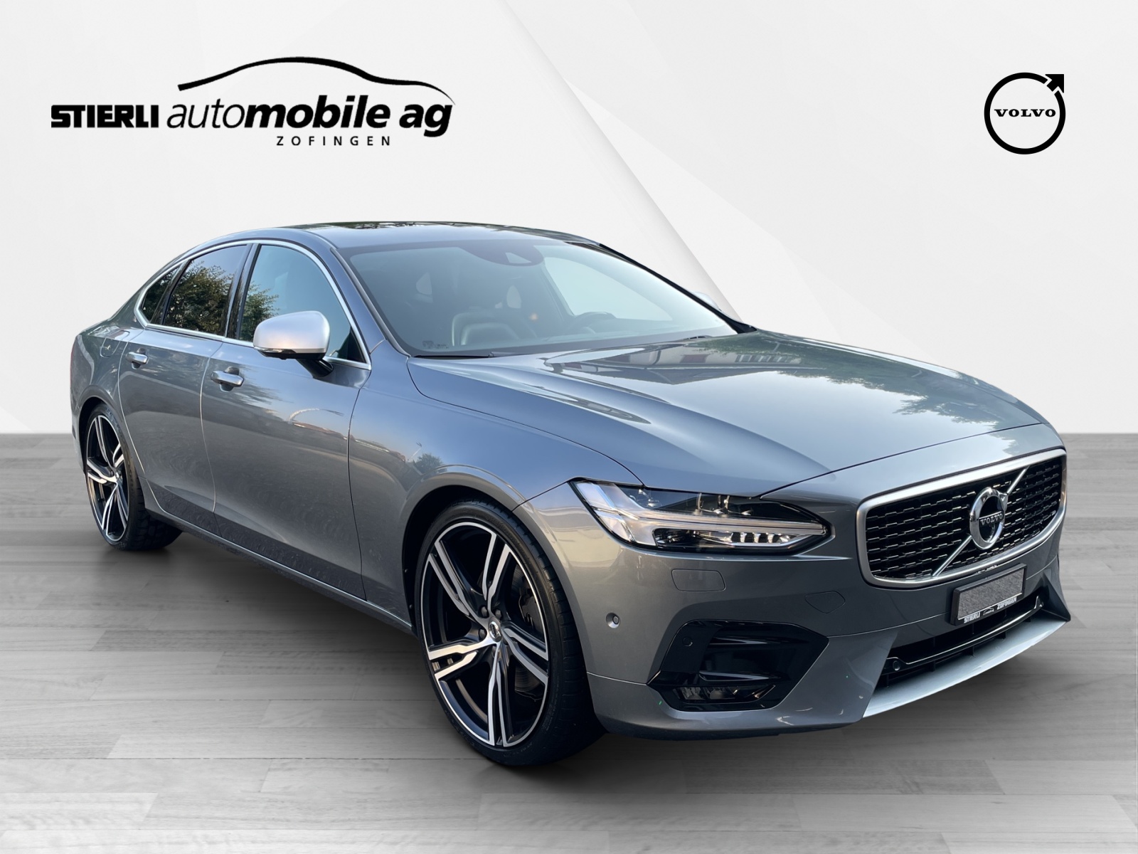 VOLVO S90 2.0 D5 R-Design AWD-image-2