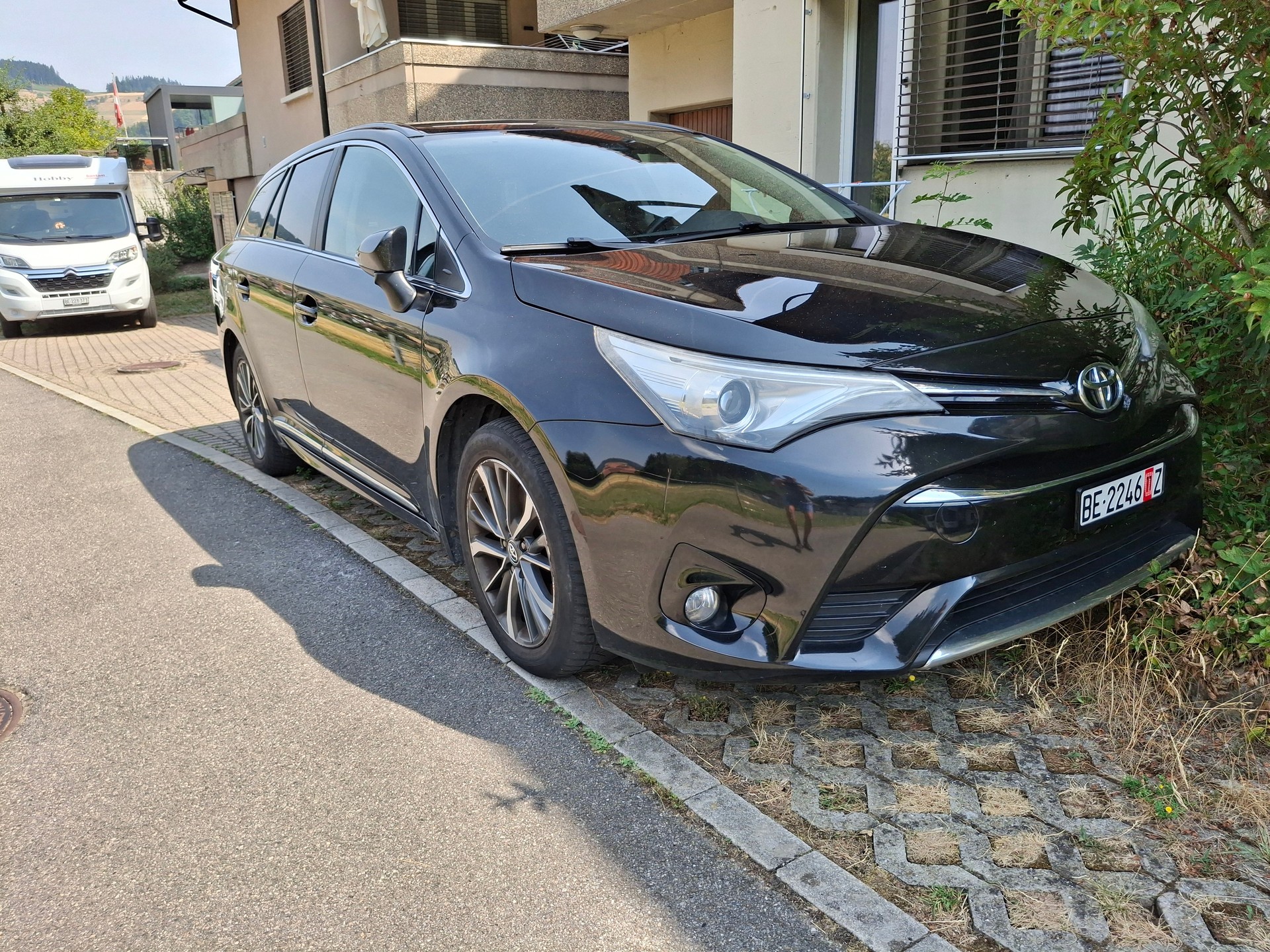 TOYOTA 2.0 D-4D Trend-image-1