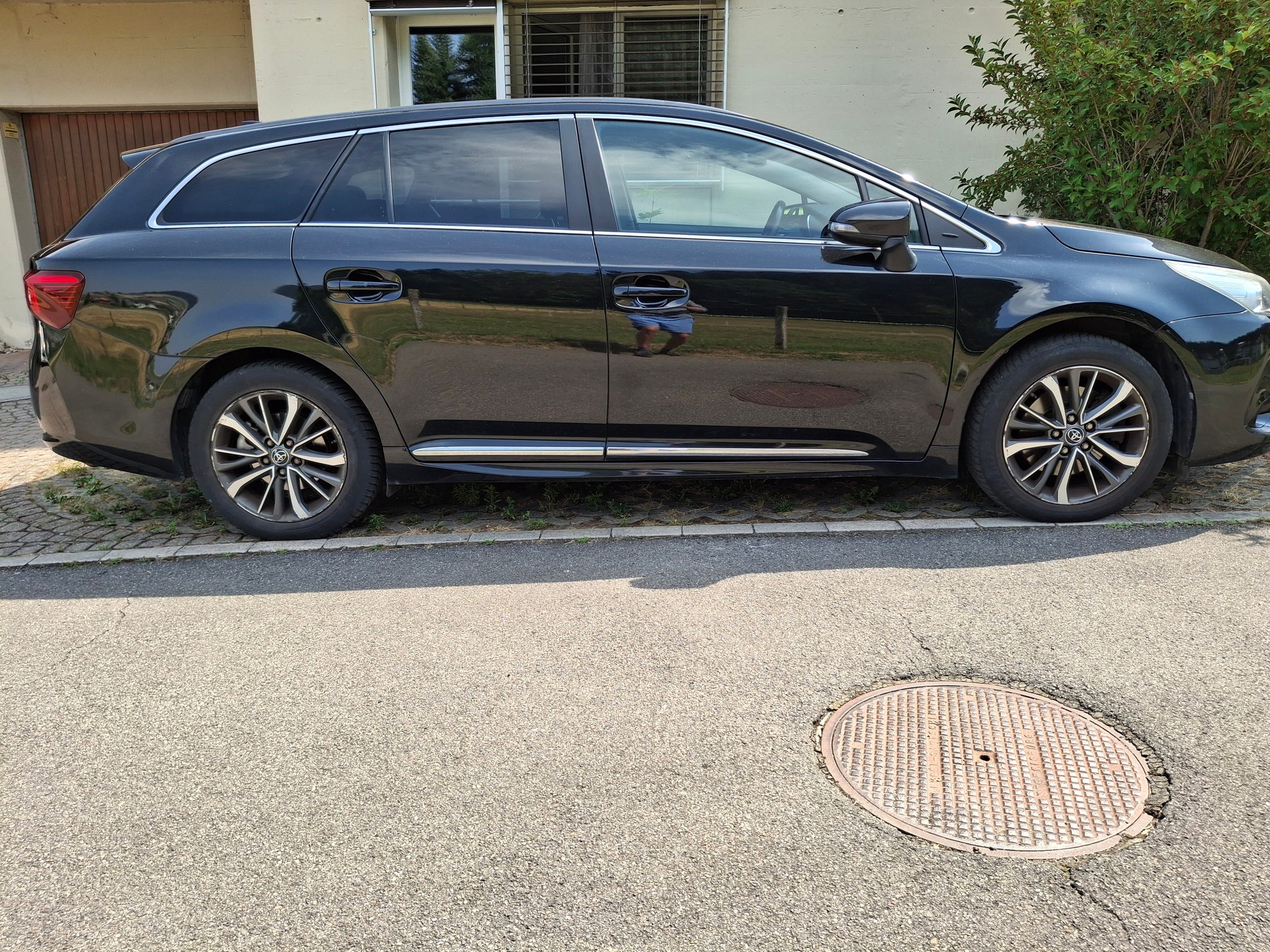 TOYOTA 2.0 D-4D Trend-image-0