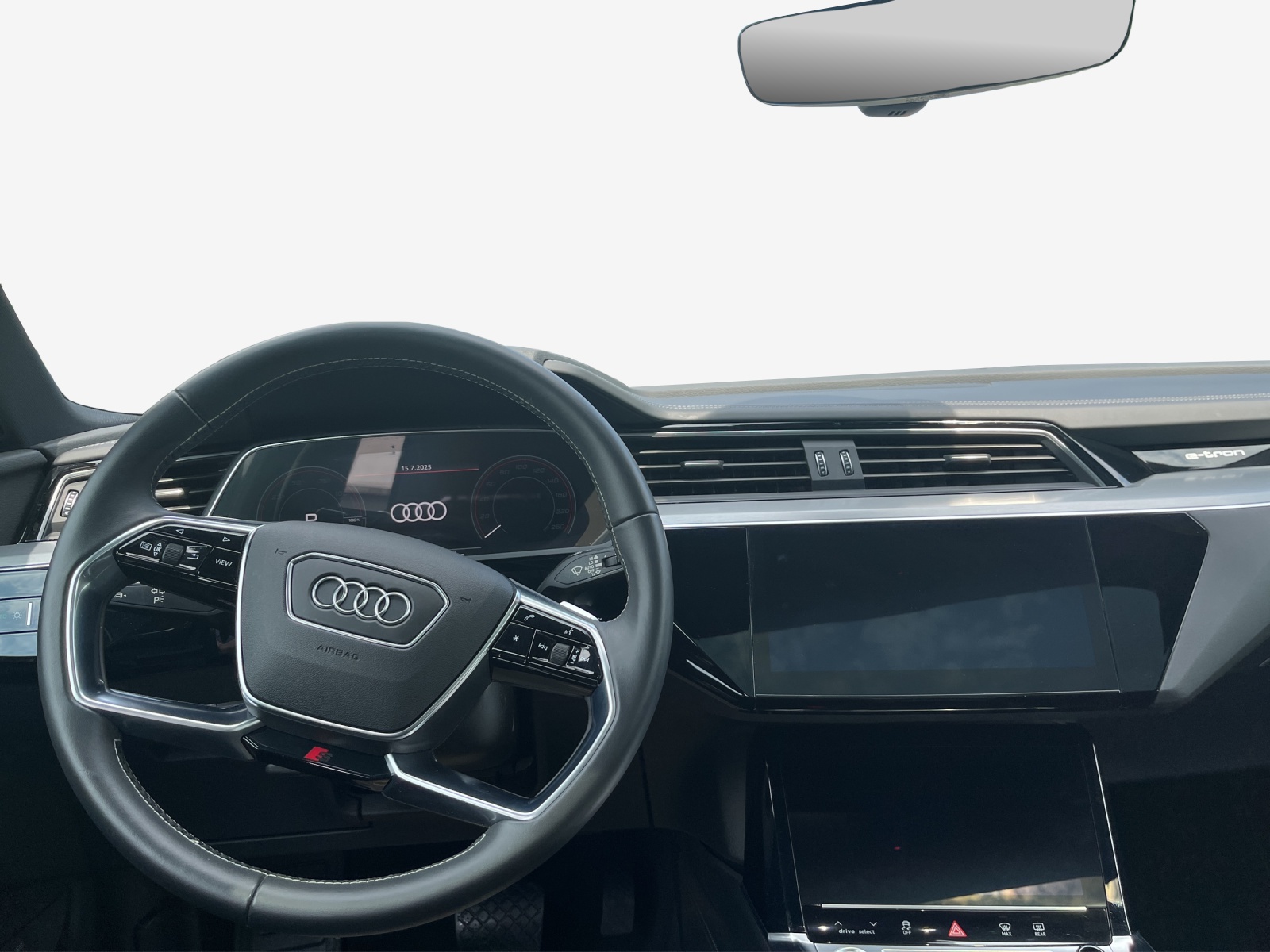 AUDI e-tron 55 S Line quattro-image-9