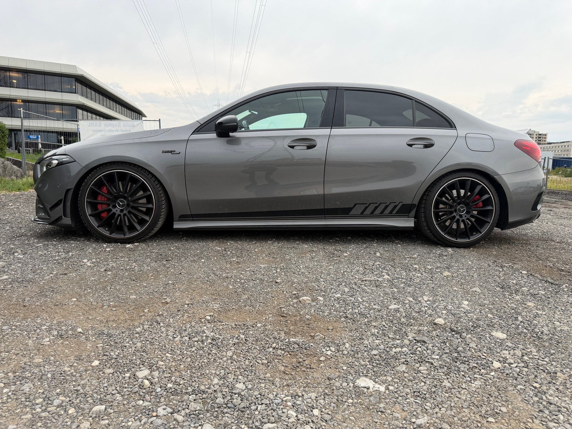 MERCEDES-BENZ A 35 AMG 4Matic Edition 1 Speedshift-image-1