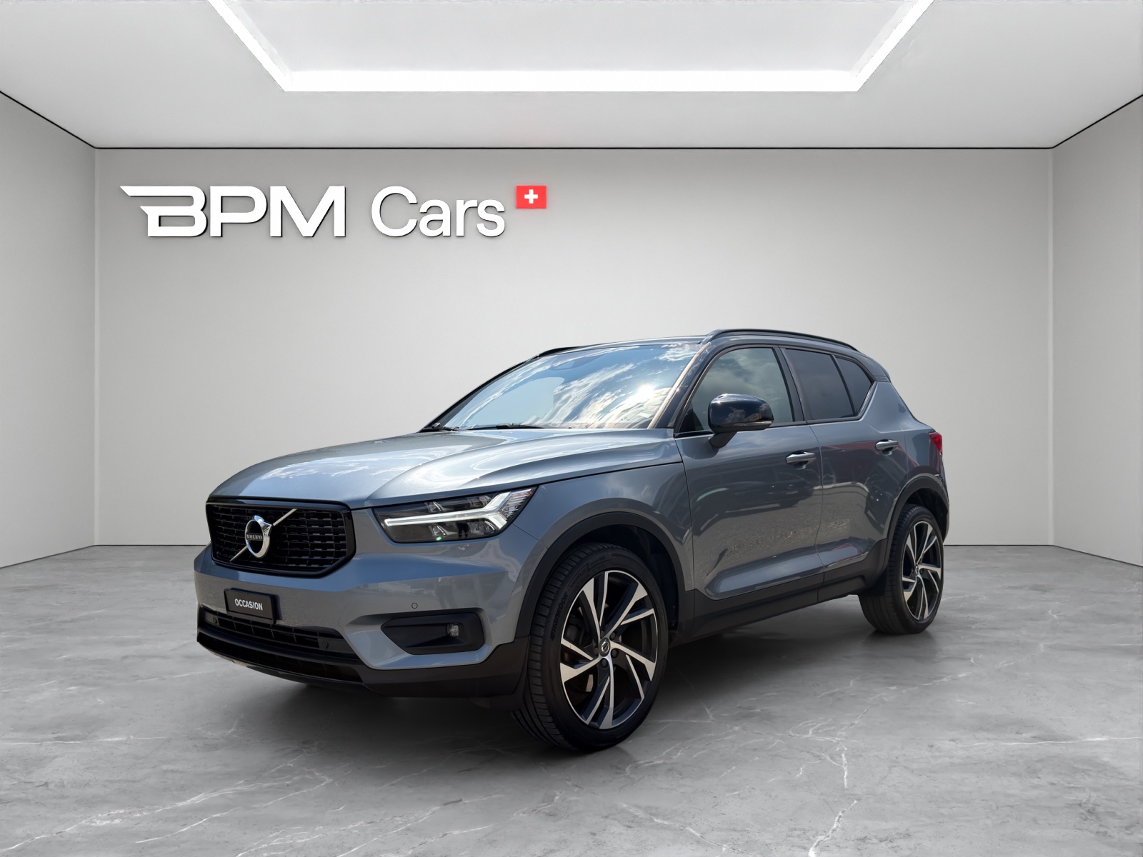 VOLVO XC40 2.0 T4 R-Design AWD-image-0