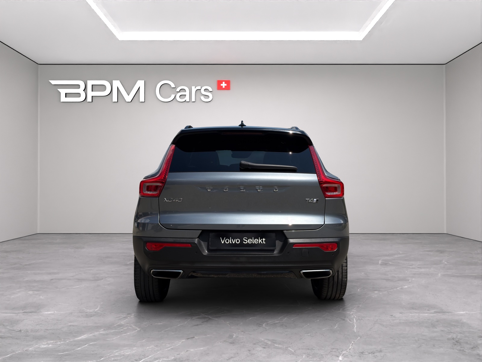 VOLVO XC40 2.0 T4 R-Design AWD-image-2