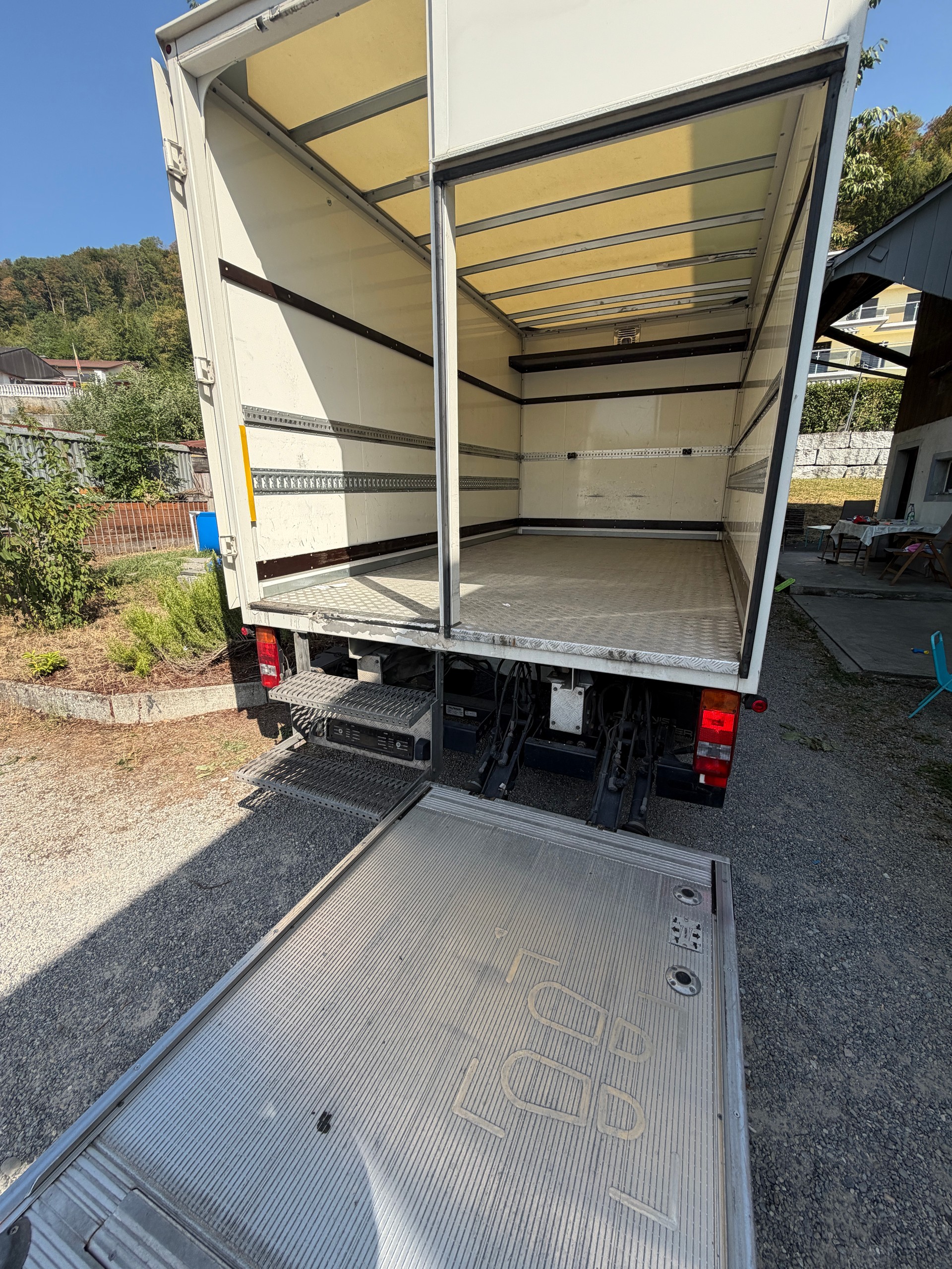 VW CRAFTER-image-13