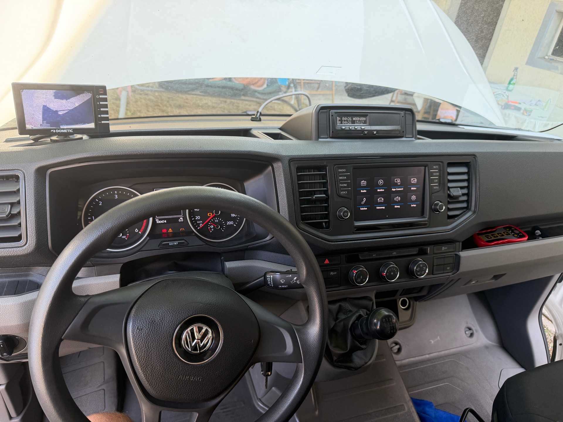 VW CRAFTER-image-3