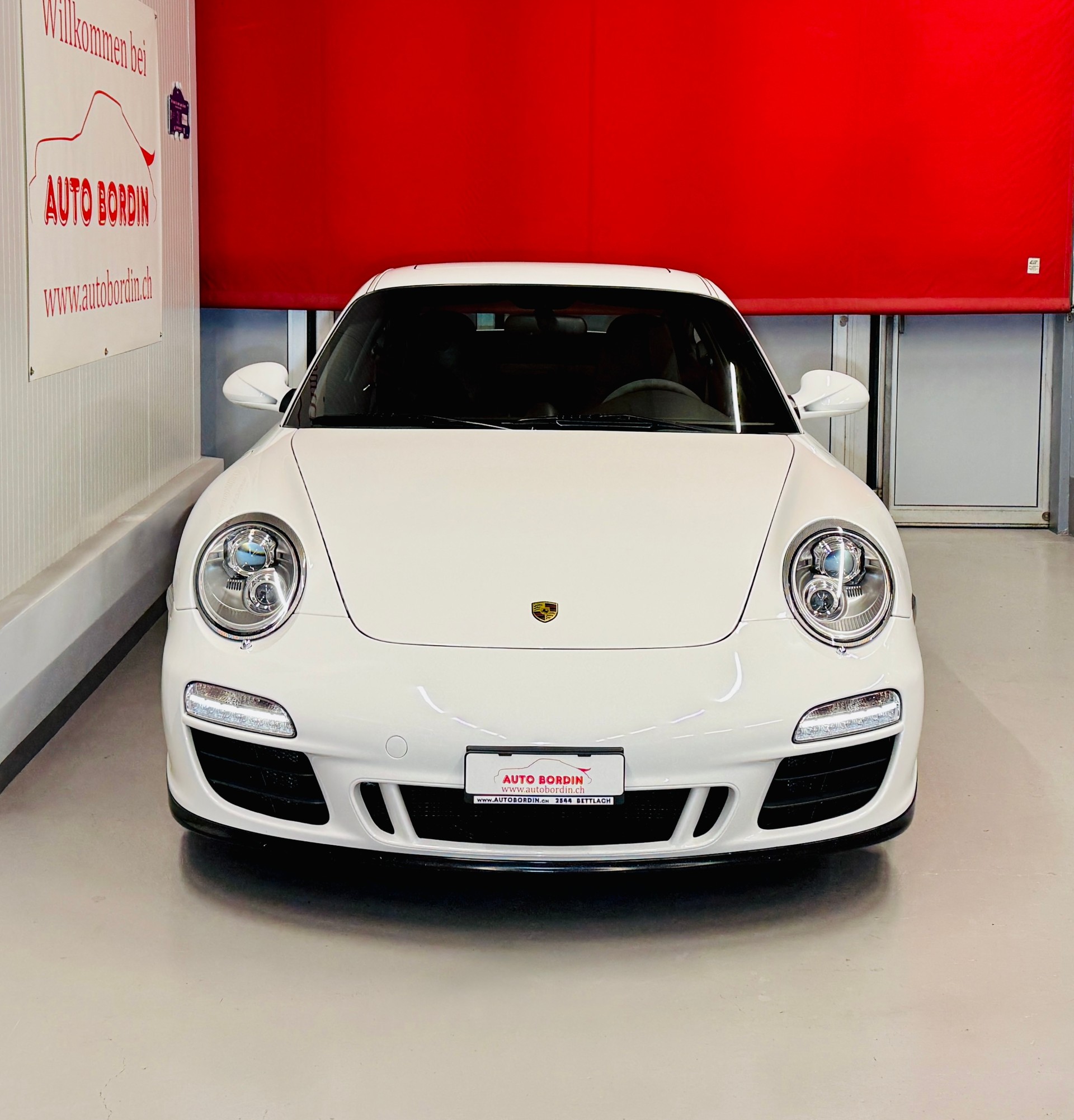 PORSCHE 911 Carrera GTS PDK „Carraraweiss“ Alcantara / Centerlock / Sport Chrono & -auspuff-image-1