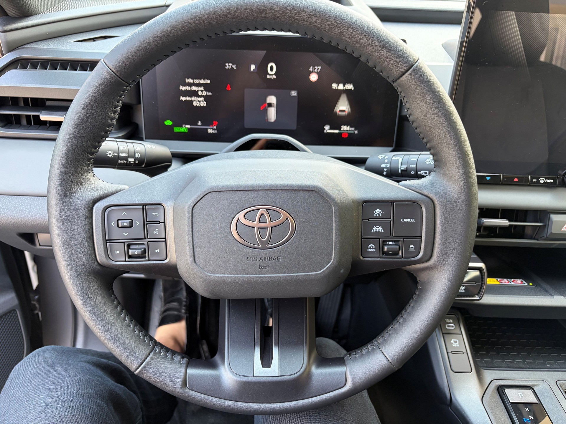 TOYOTA RAV-4 2.5 HSD Style e-CVT AWD-image-12