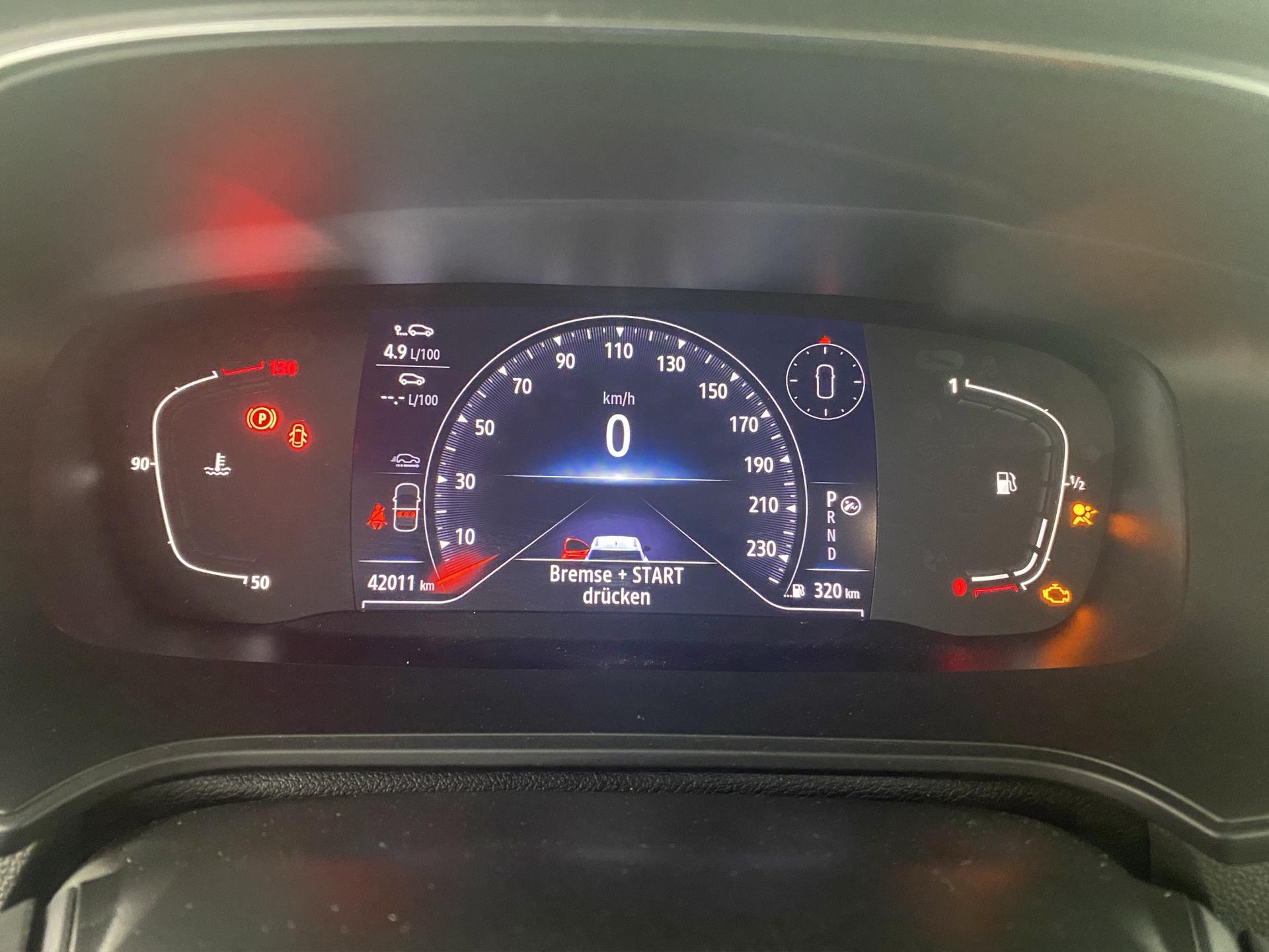 RENAULT Mégane Grandtour 1.5 dCi Techno EDC-image-11