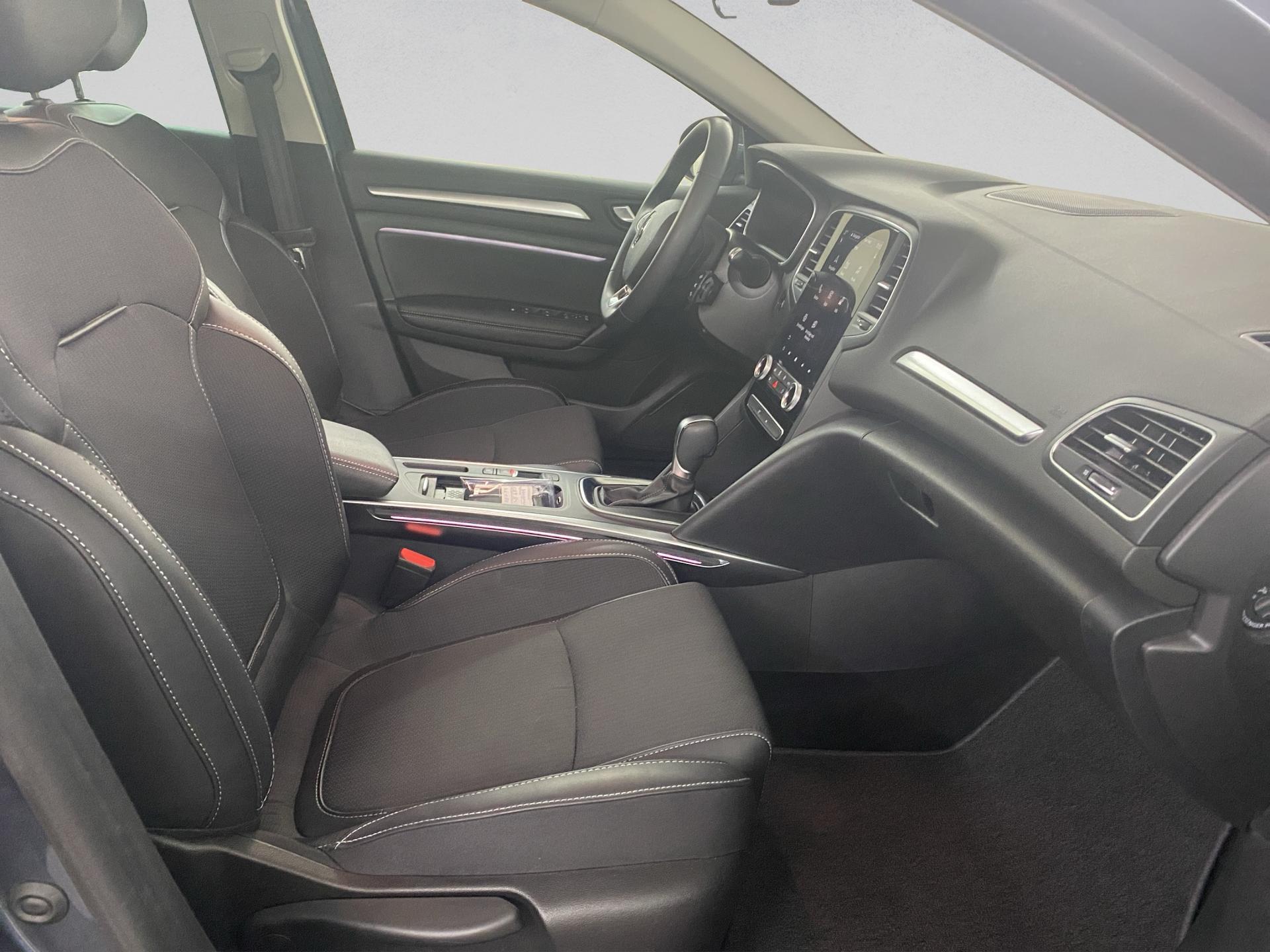 RENAULT Mégane Grandtour 1.5 dCi Techno EDC-image-22
