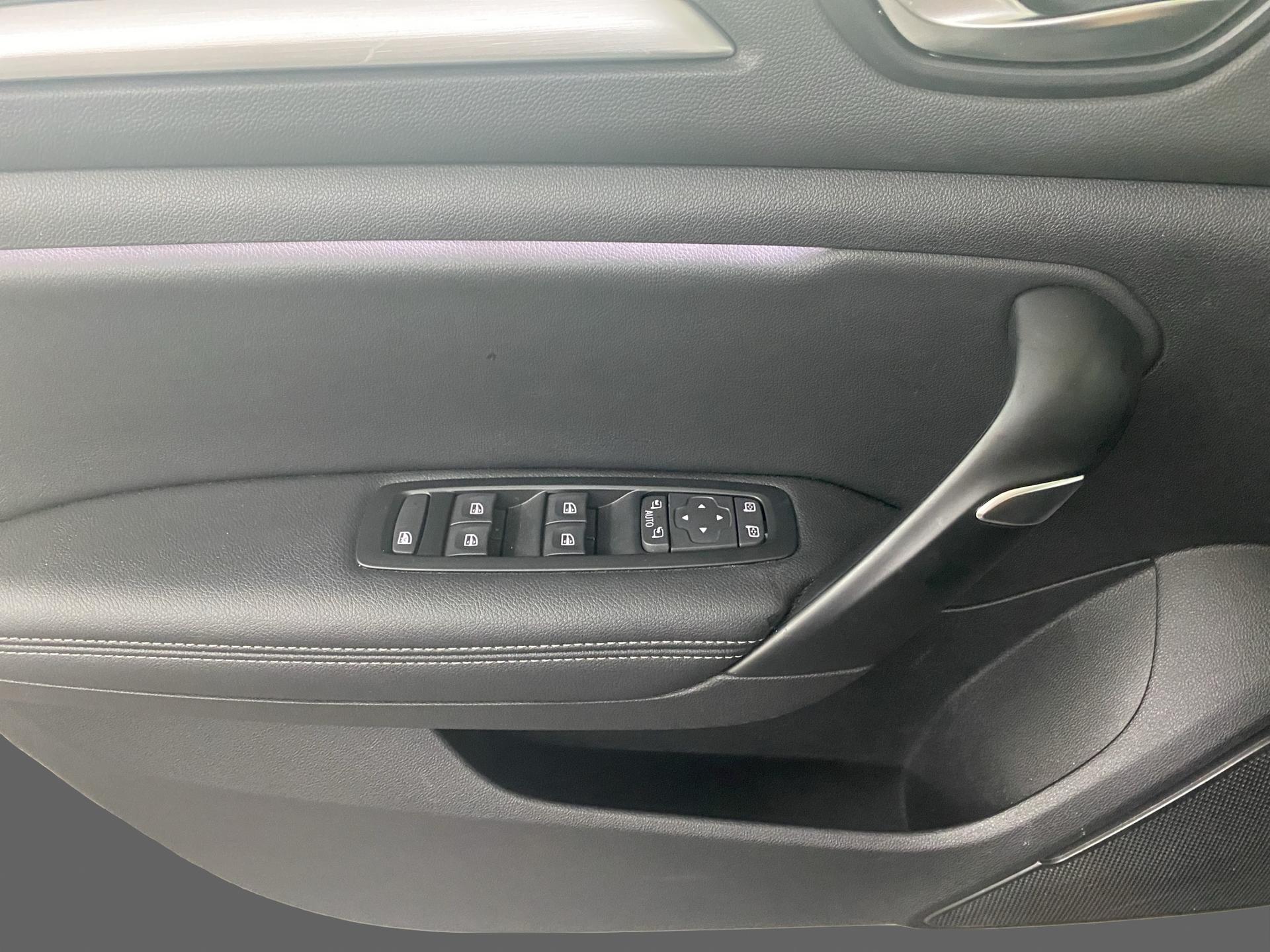 RENAULT Mégane Grandtour 1.5 dCi Techno EDC-image-19