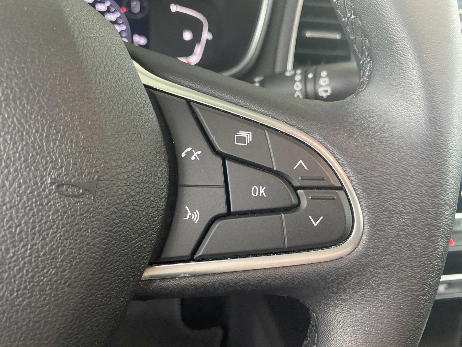 RENAULT Mégane Grandtour 1.5 dCi Techno EDC-image-18
