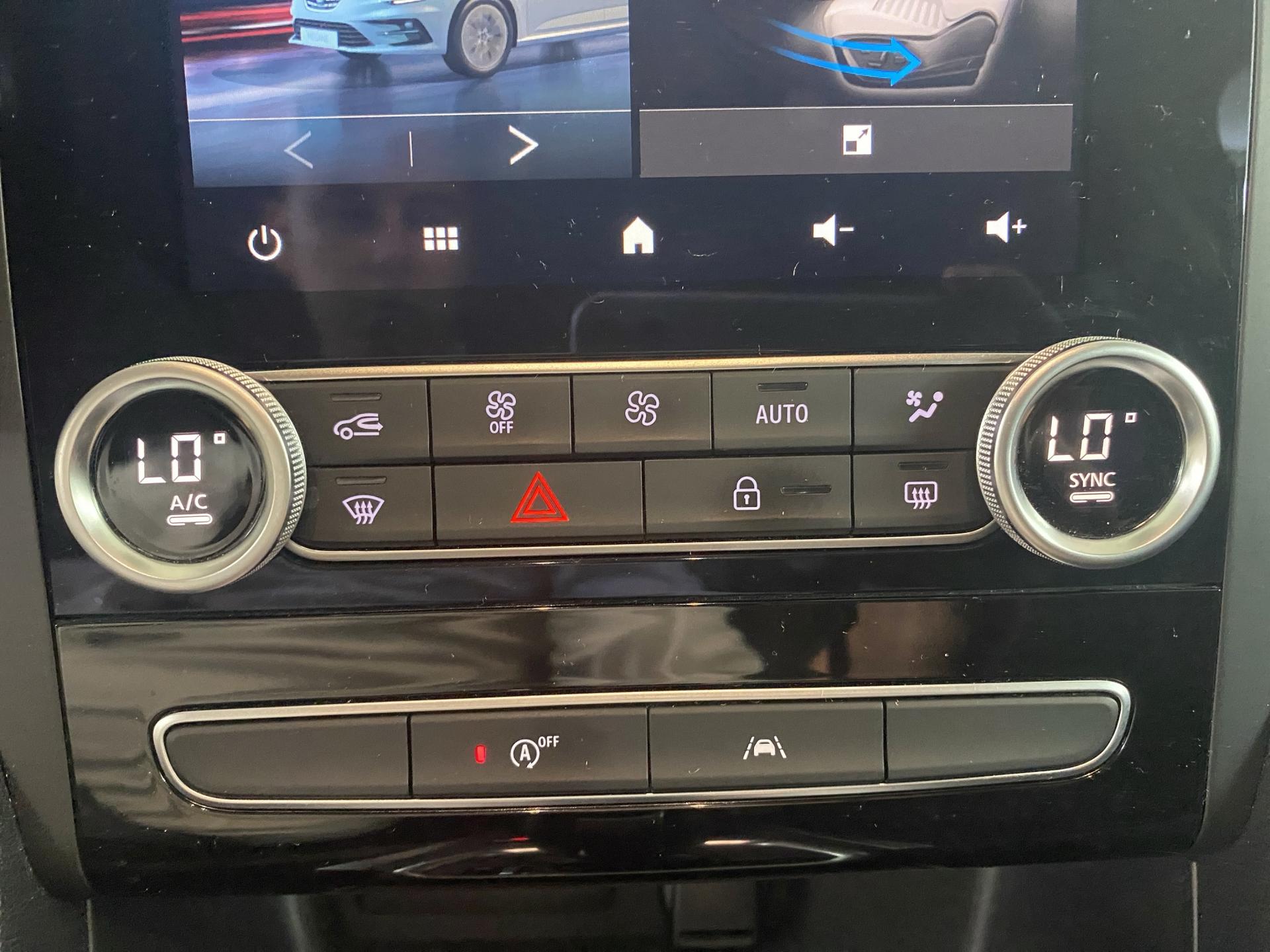 RENAULT Mégane Grandtour 1.5 dCi Techno EDC-image-16