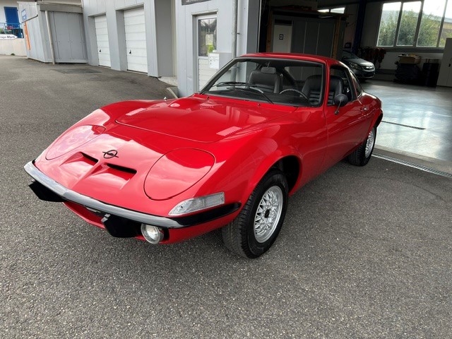 OPEL GT-image-0