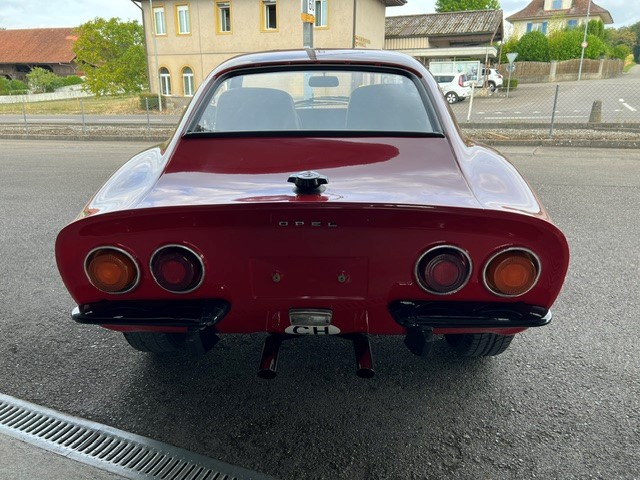 OPEL GT-image-5