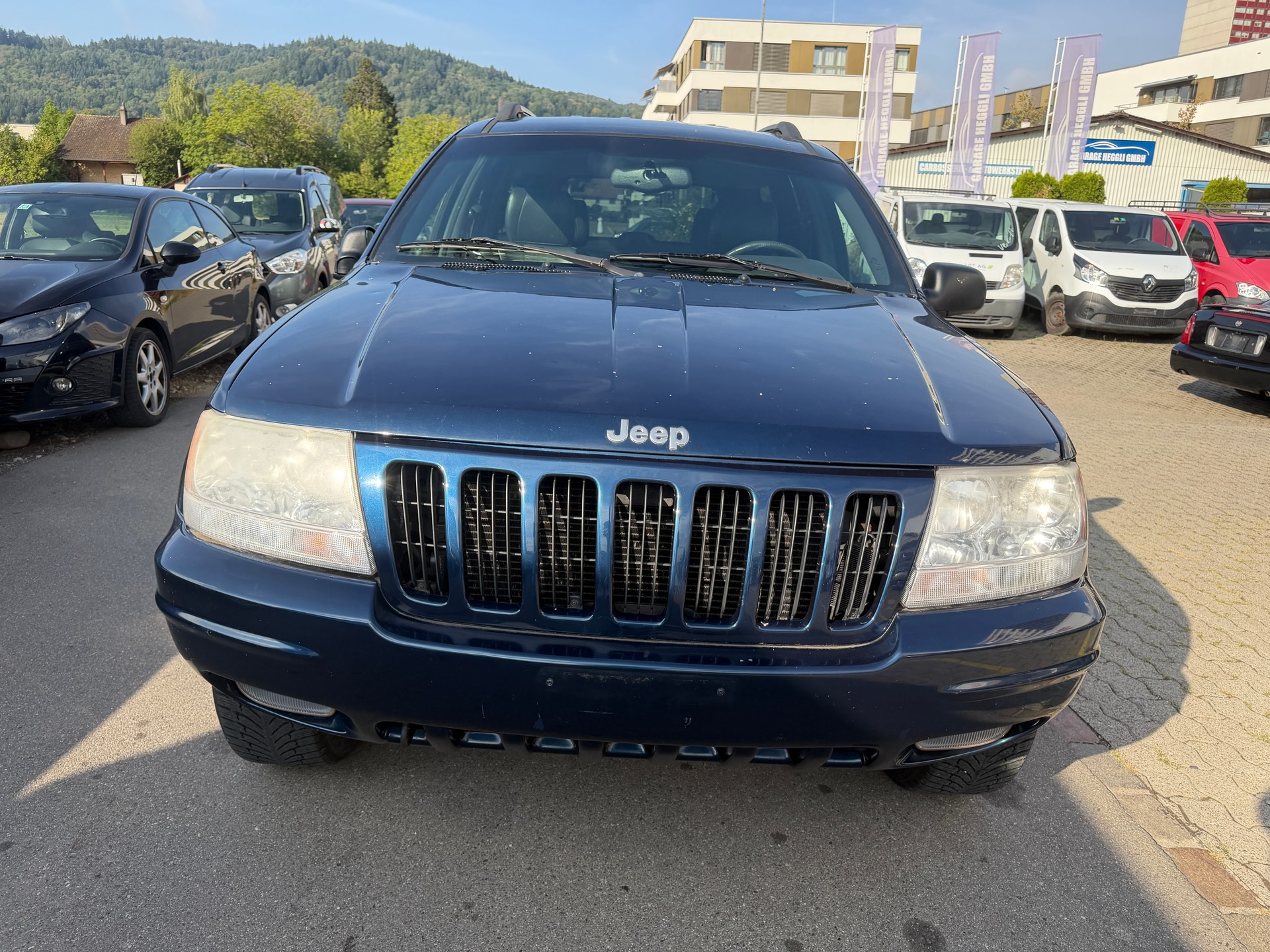 JEEP Grand Cherokee 4.7Limited Automatic-showroom-element-2