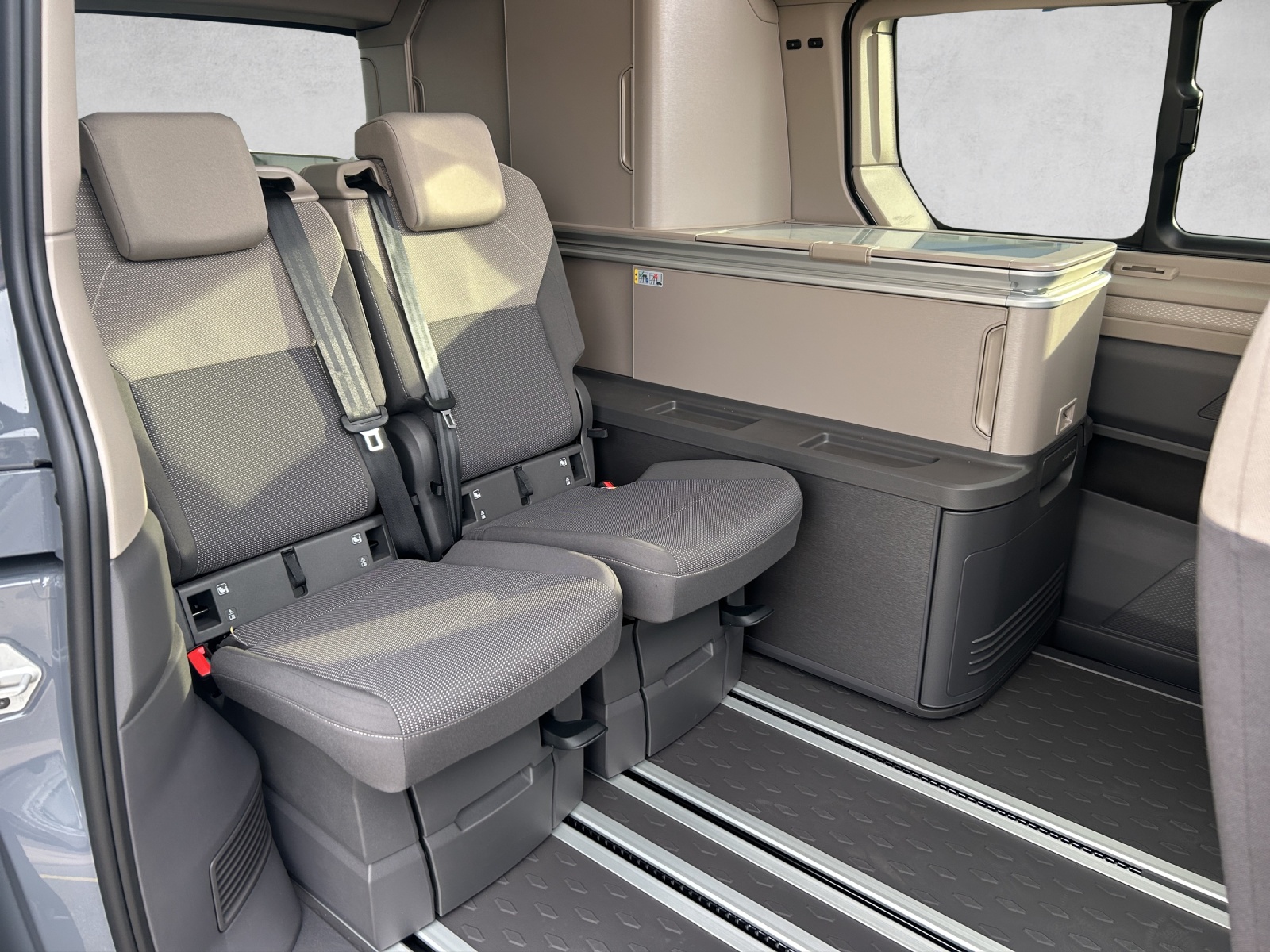 VW California 2.0 TDI Ocean Coast-image-10