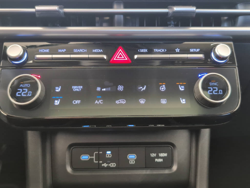 HYUNDAI TUCSON 1.6 T-GDi Hybrid Vertex Swiss Edition 4WD-image-17