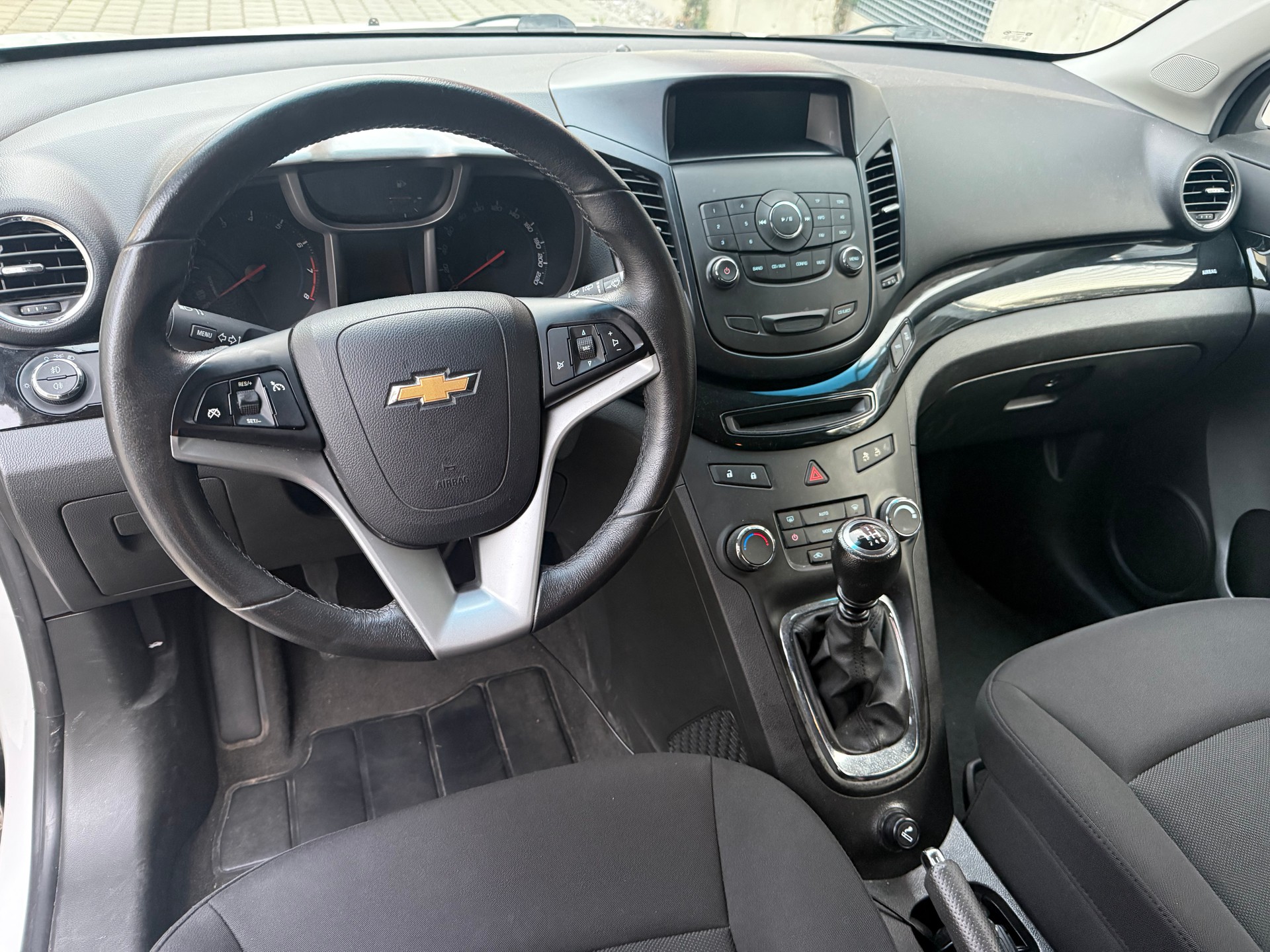 CHEVROLET Orlando 1.4 Turbo LT-image-9