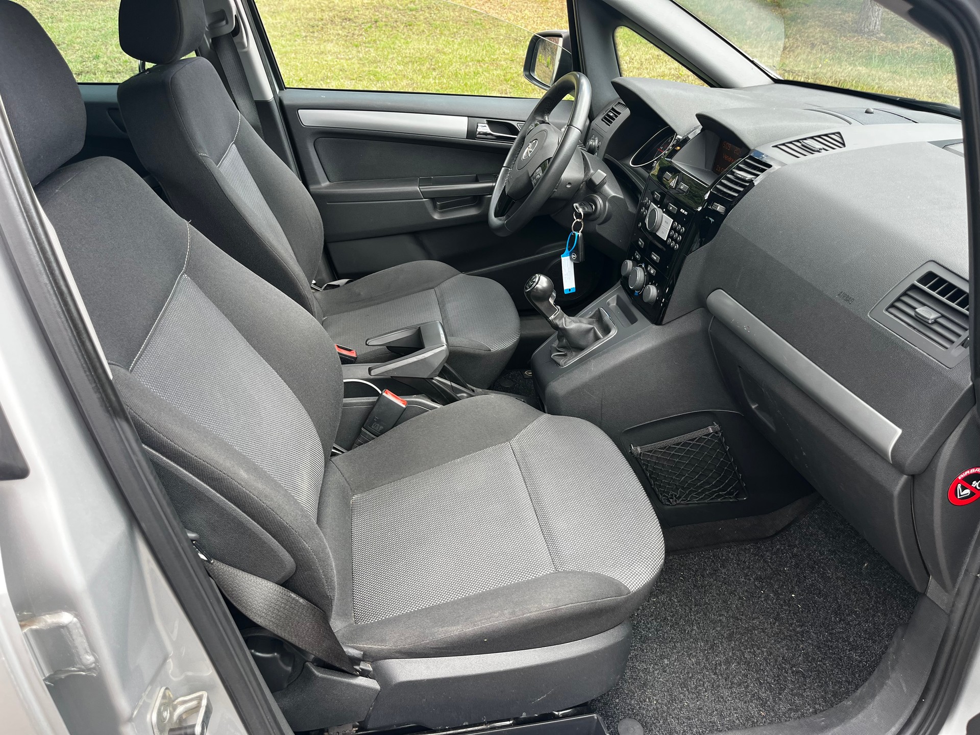 OPEL Zafira 1.7 CDTI Enjoy-image-8