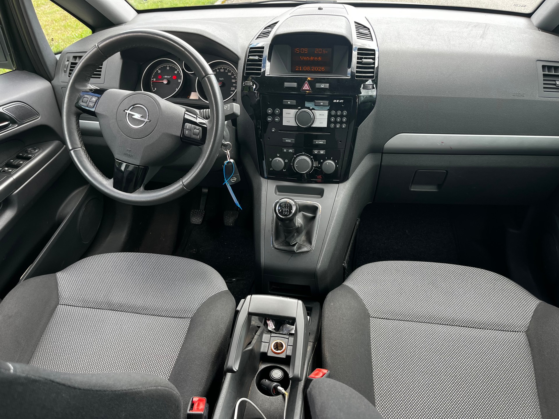 OPEL Zafira 1.7 CDTI Enjoy-image-11