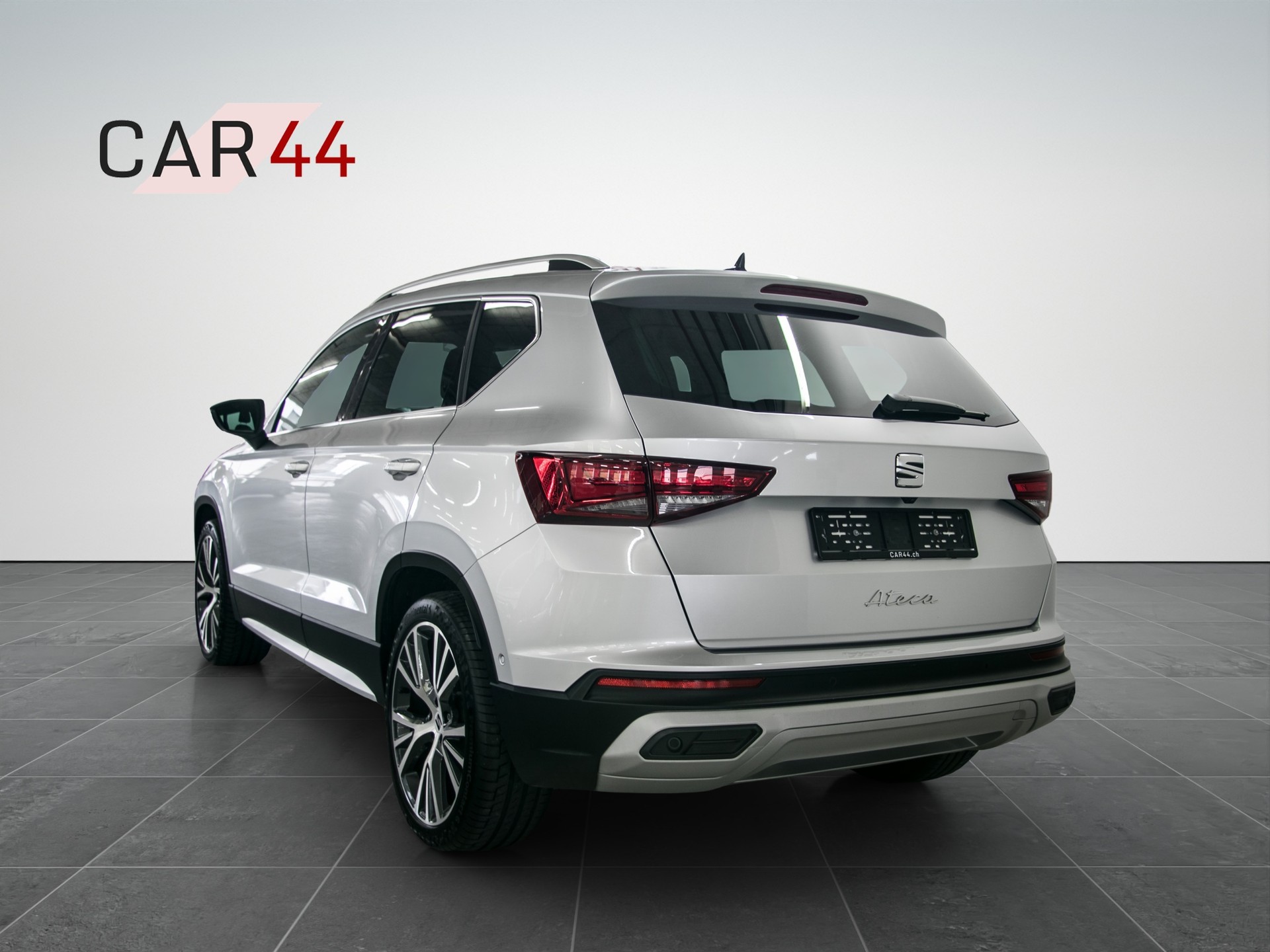 SEAT Ateca 2.0 TSI Xperience 4Drive DSG-image-2
