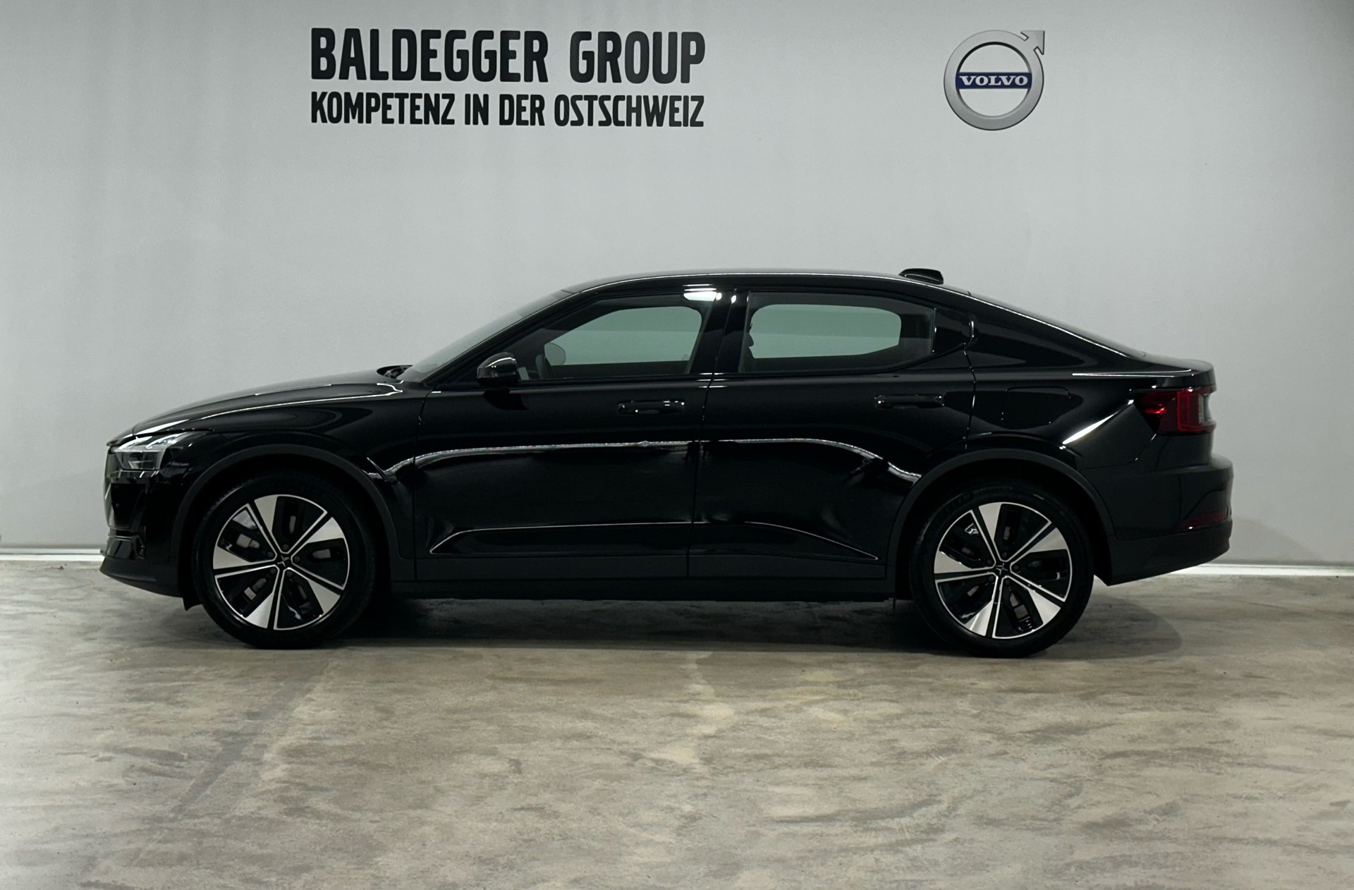 POLESTAR 2 Standard Range Single Motor-image-1