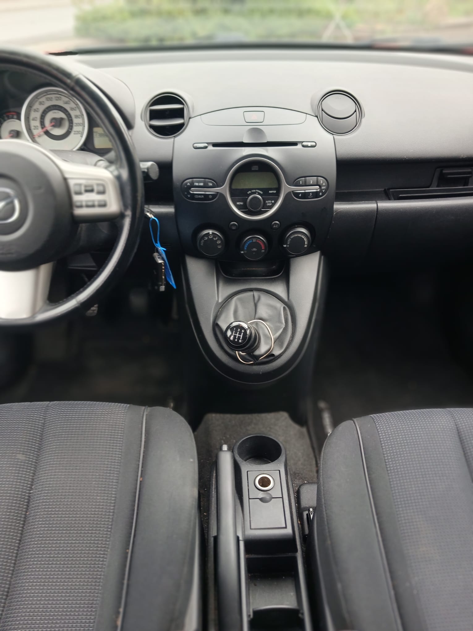 MAZDA 2 1.5i 16V Sport-image-6