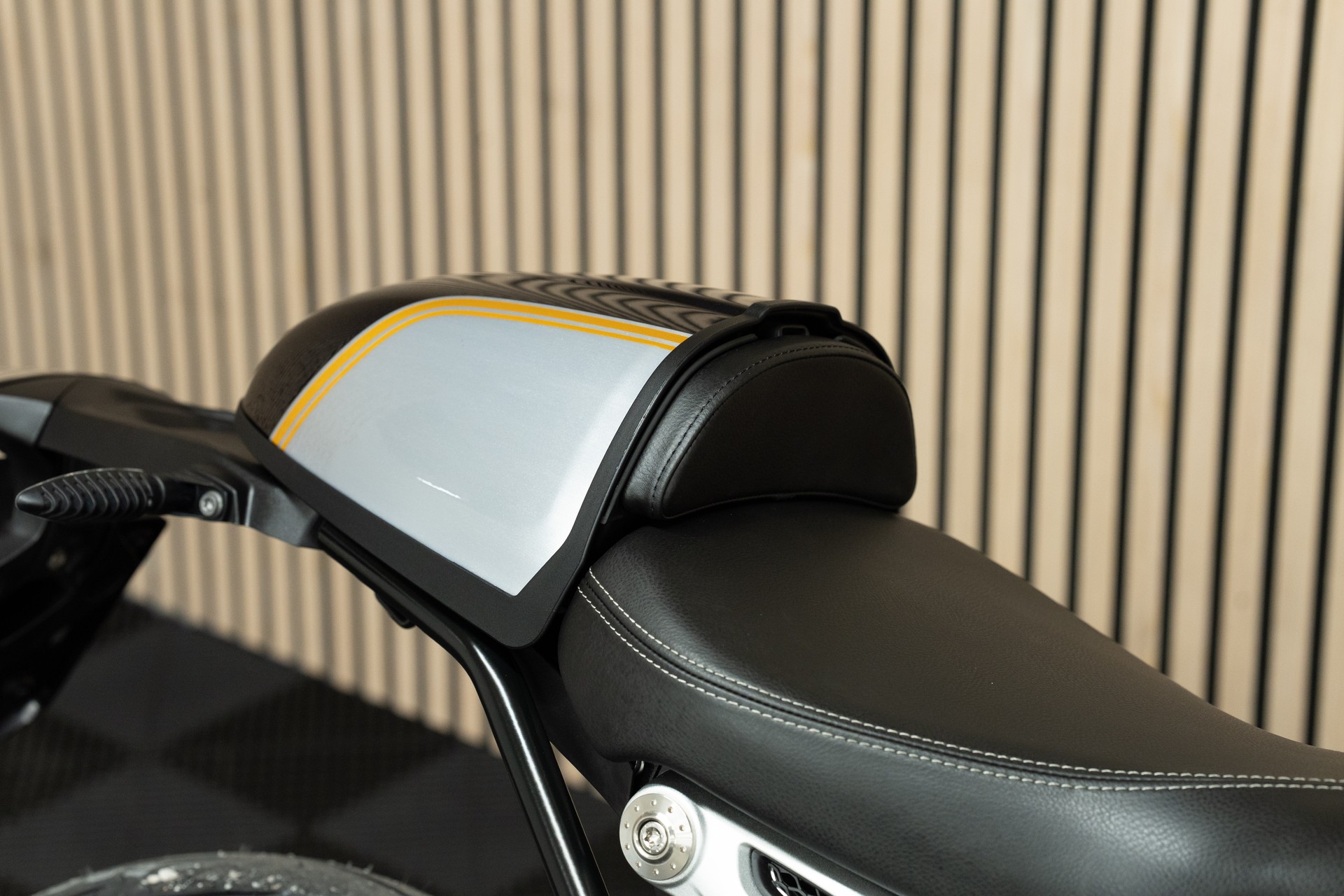 BMW R nineT-image-4