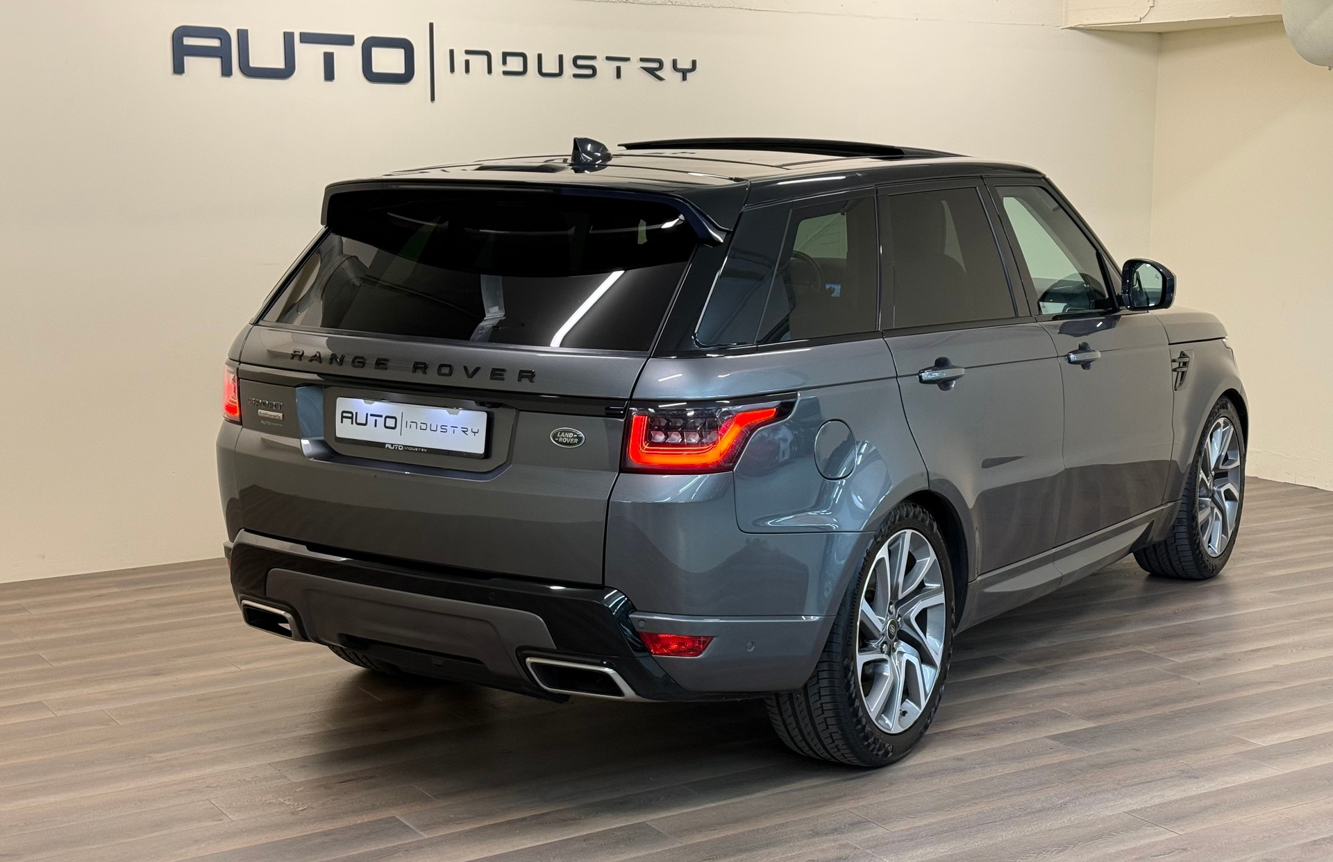 LAND ROVER Range Rover Sport 3.0 SDV6 Autobiogr. Dynamic Aut.-showroom-element-3