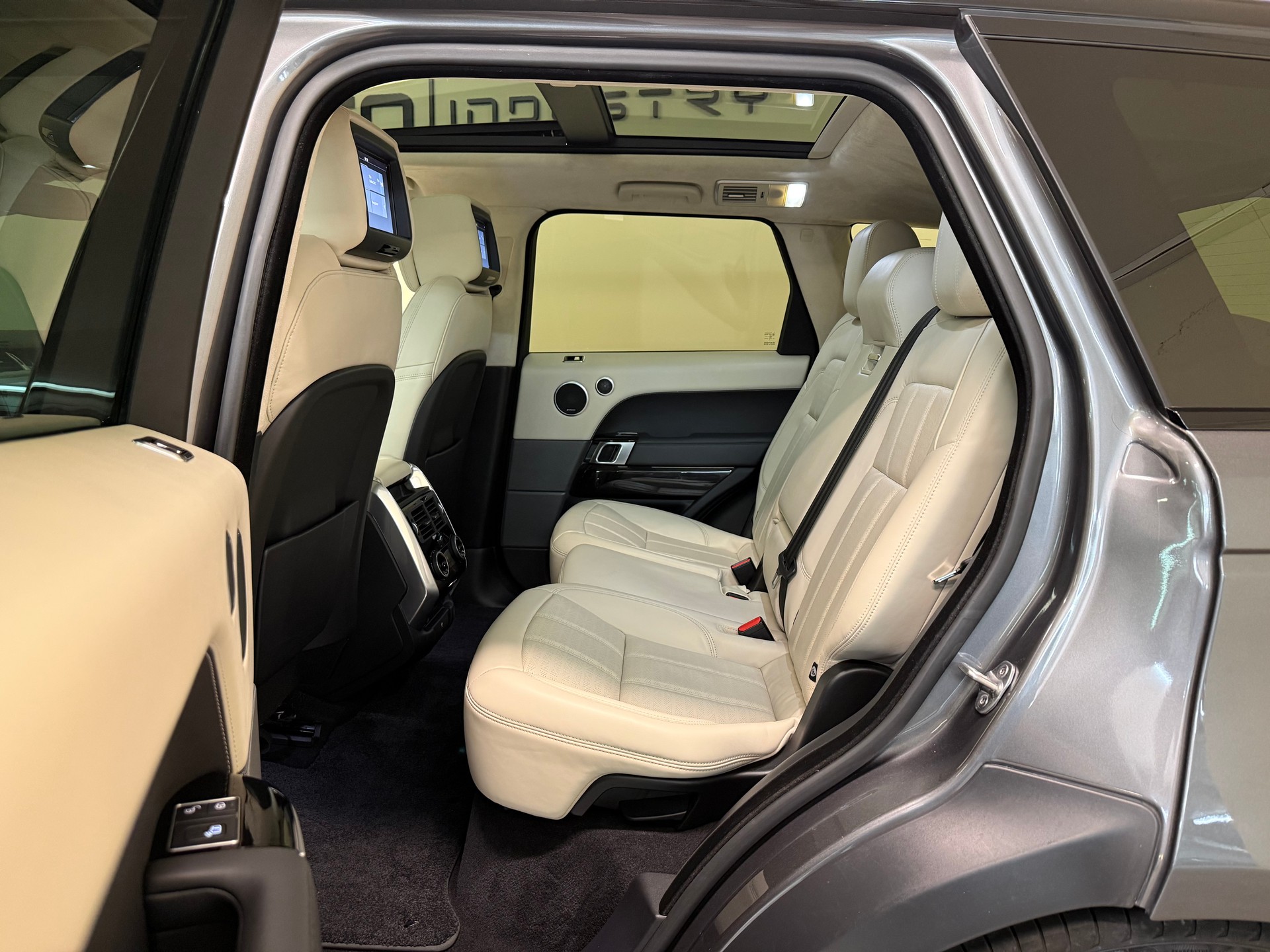 LAND ROVER Range Rover Sport 3.0 SDV6 Autobiogr. Dynamic Aut.-image-22