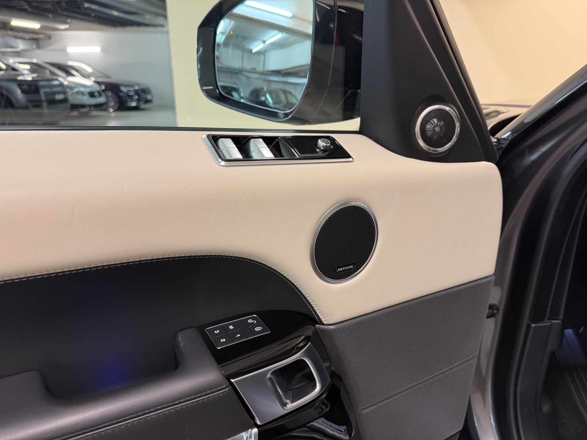 LAND ROVER Range Rover Sport 3.0 SDV6 Autobiogr. Dynamic Aut.-image-11