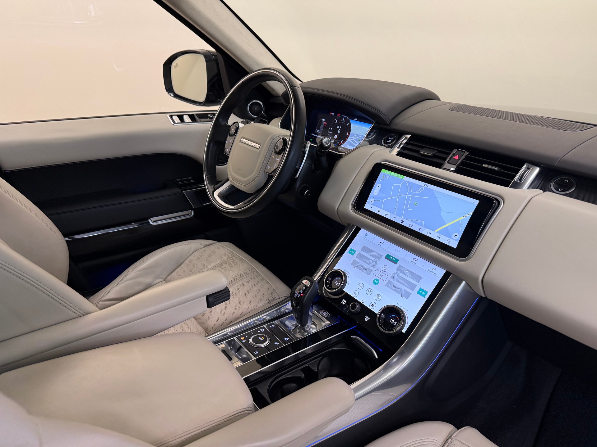 LAND ROVER Range Rover Sport 3.0 SDV6 Autobiogr. Dynamic Aut.-image-28
