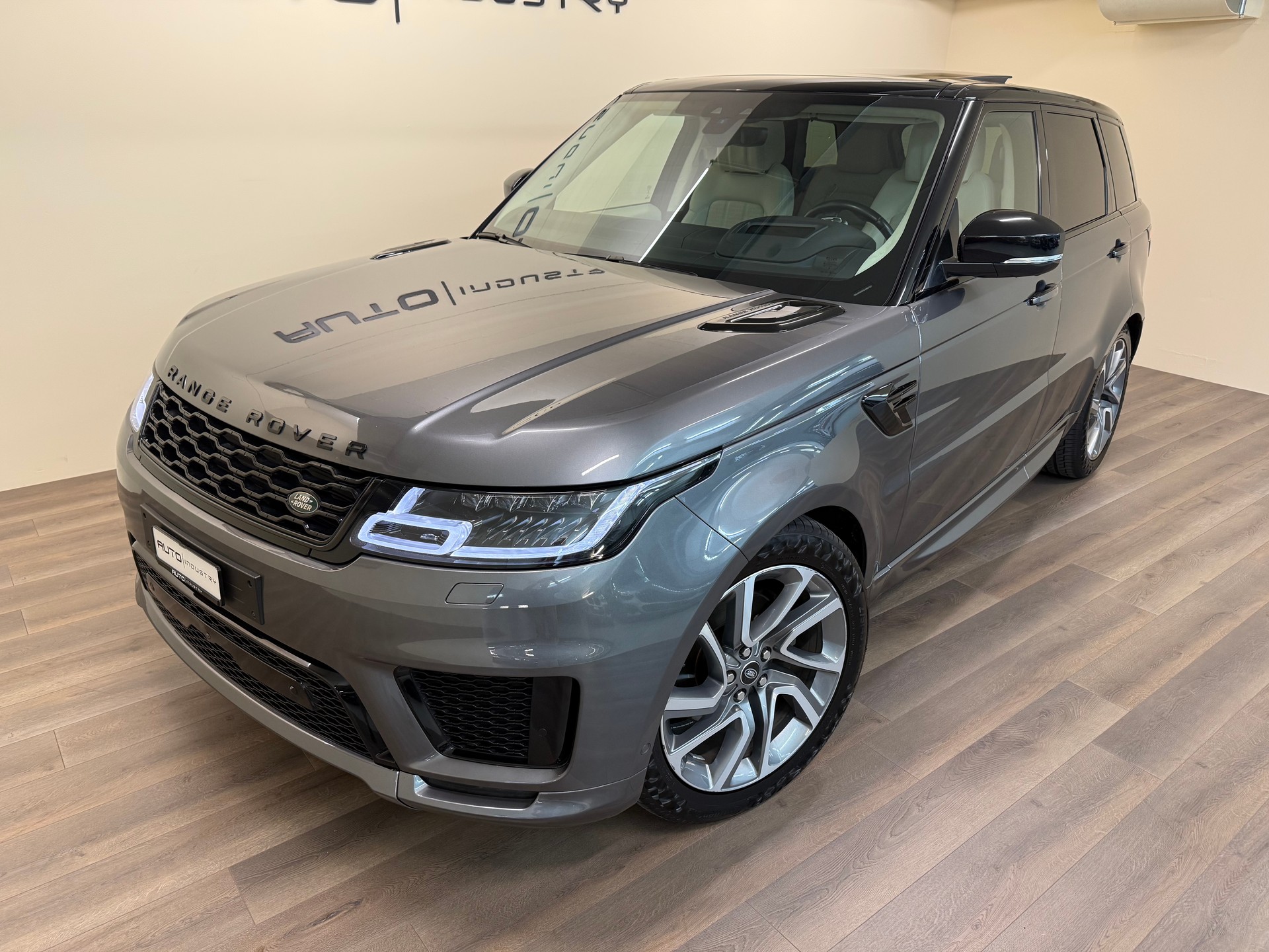 LAND ROVER Range Rover Sport 3.0 SDV6 Autobiogr. Dynamic Aut.-showroom-element-1