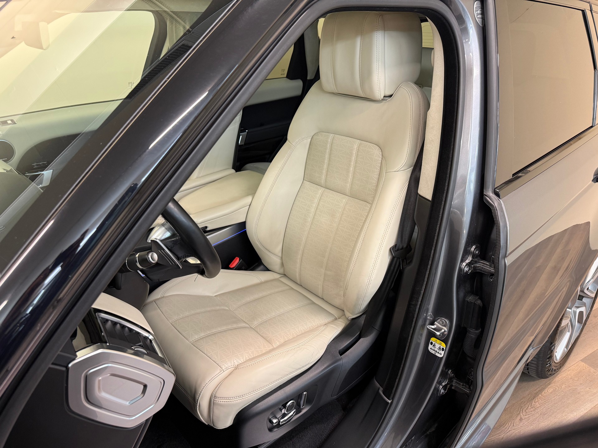 LAND ROVER Range Rover Sport 3.0 SDV6 Autobiogr. Dynamic Aut.-image-12