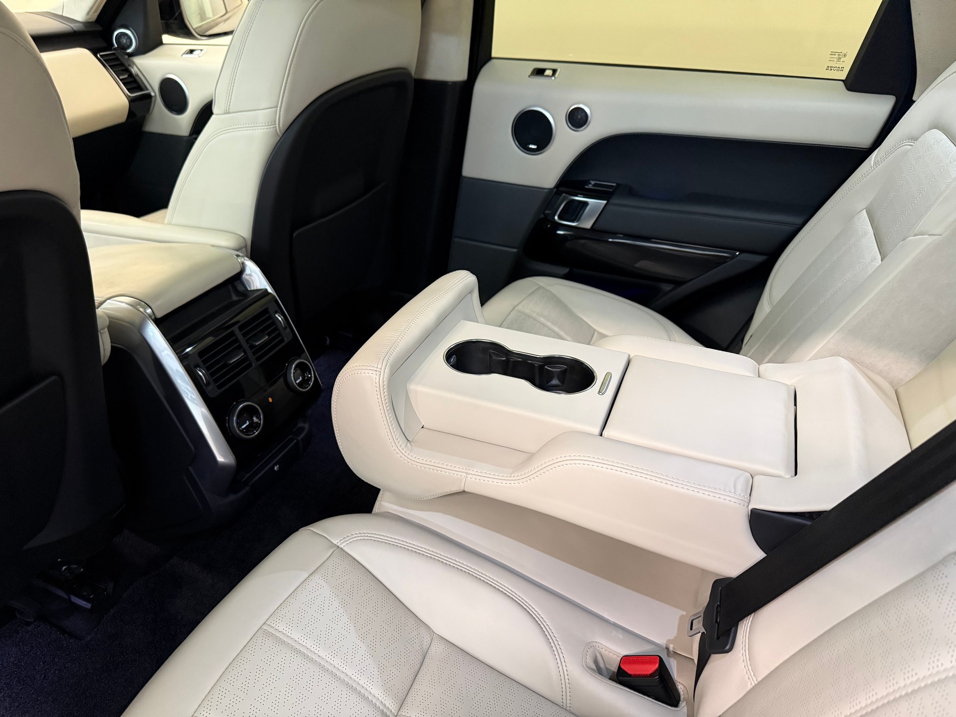 LAND ROVER Range Rover Sport 3.0 SDV6 Autobiogr. Dynamic Aut.-image-25