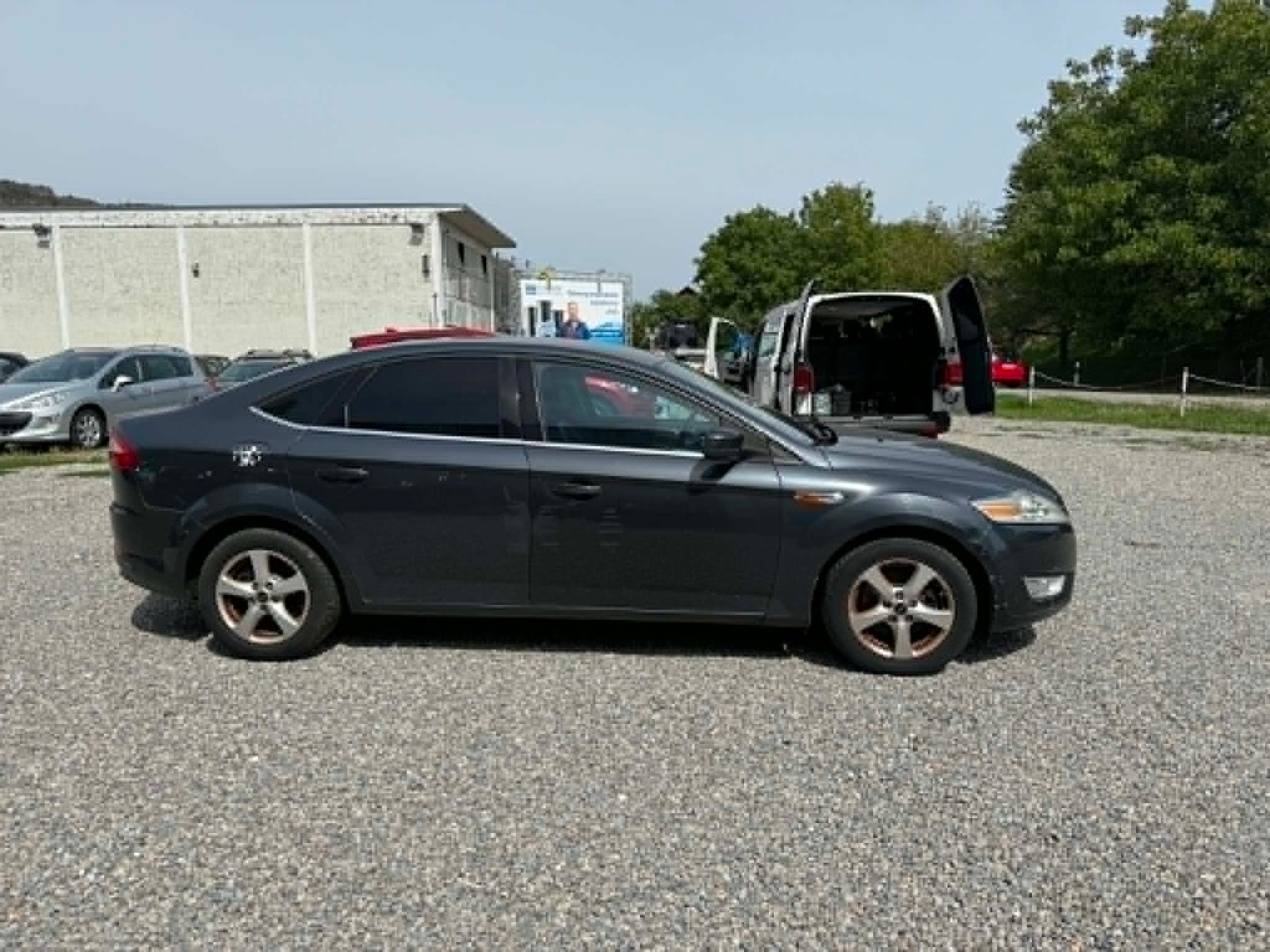 FORD Mondeo 2.0 TDCi 16V Carving Automatic-image-7
