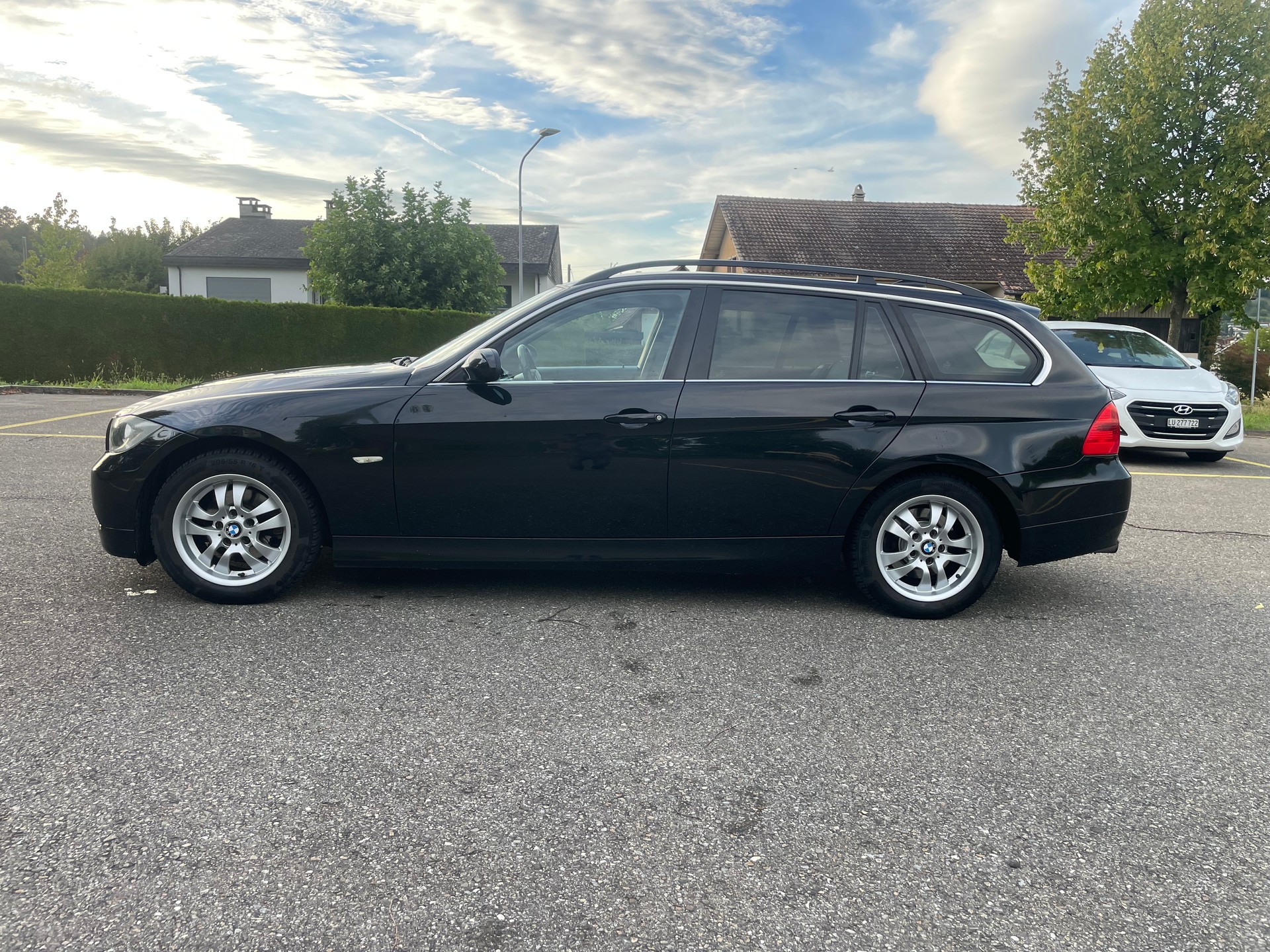 BMW 325i Touring more4you-image-3