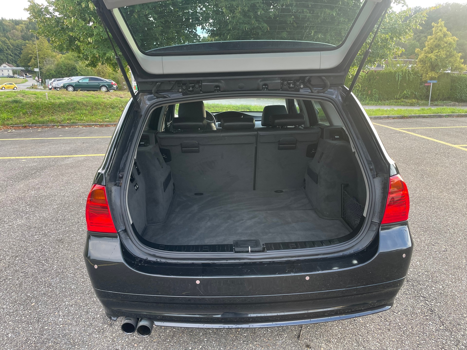 BMW 325i Touring more4you-image-13