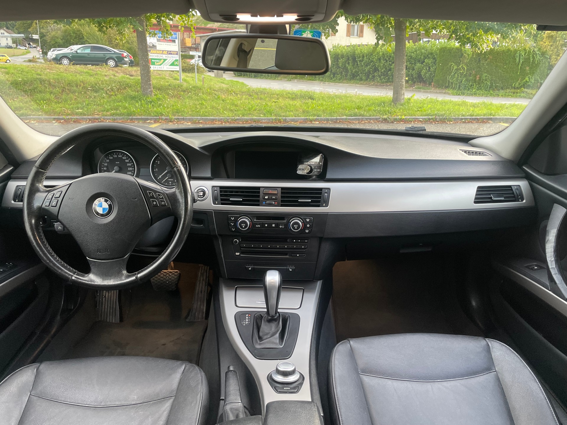 BMW 325i Touring more4you-image-8